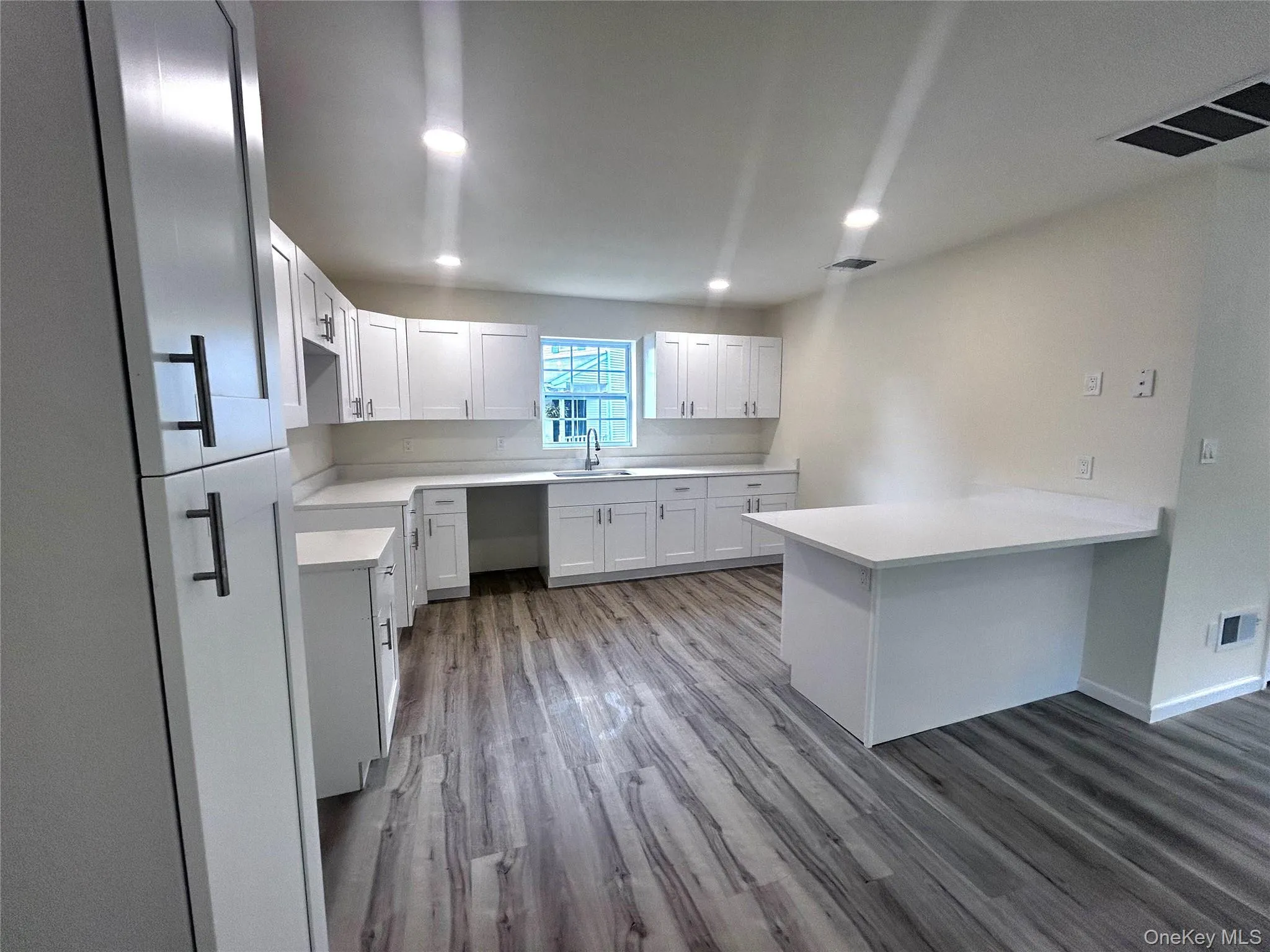 4 Joseph Street, Haverstraw, NY, 4 Bedrooms Bedrooms, 8 Rooms Rooms,3 BathroomsBathrooms,Residential,For Rent,Joseph,0,1013065 4 Joseph Street, Haverstraw, NY, 4 Bedrooms Bedrooms, 8 Rooms Rooms,3 BathroomsBathrooms,Residential,For Rent,Joseph,0,1013065