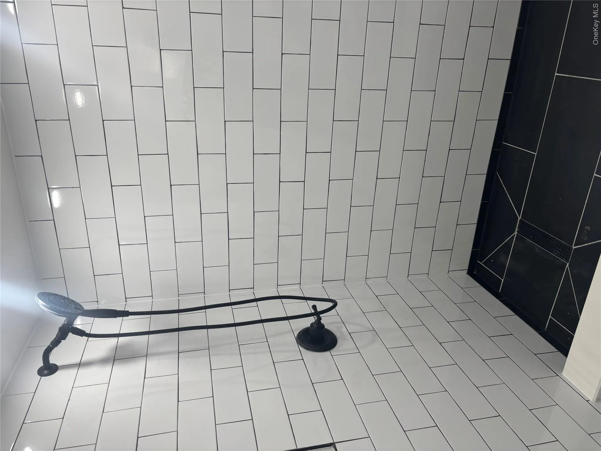 326 Union Avenue, Mount Vernon, NY, 1 Bedroom Bedrooms, 2 Rooms Rooms,1 BathroomBathrooms,Residential Lease,For Rent,Union,0,1013071 326 Union Avenue, Mount Vernon, NY, 1 Bedroom Bedrooms, 2 Rooms Rooms,1 BathroomBathrooms,Residential Lease,For Rent,Union,0,1013071