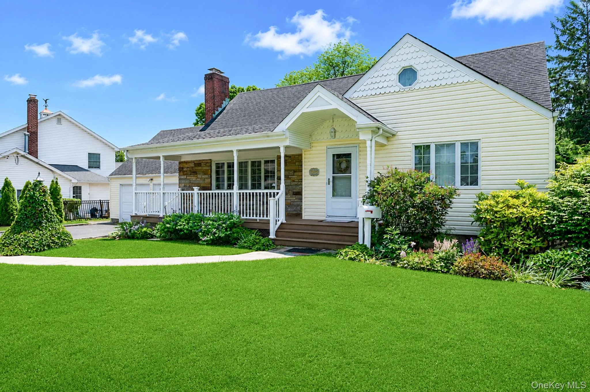 108 Ketewamoke Avenue, Babylon, NY, 4 Bedrooms Bedrooms, 10 Rooms Rooms,2 BathroomsBathrooms,Residential,For Rent,Ketewamoke,0,1013076 108 Ketewamoke Avenue, Babylon, NY, 4 Bedrooms Bedrooms, 10 Rooms Rooms,2 BathroomsBathrooms,Residential,For Rent,Ketewamoke,0,1013076