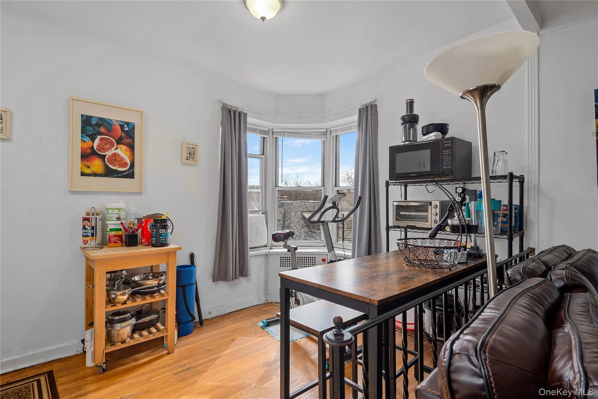 34-41 85th Street, New York, NY, 2 Rooms Rooms,1 BathroomBathrooms,Residential,For Rent,85th,0,1013083 34-41 85th Street, New York, NY, 2 Rooms Rooms,1 BathroomBathrooms,Residential,For Rent,85th,0,1013083