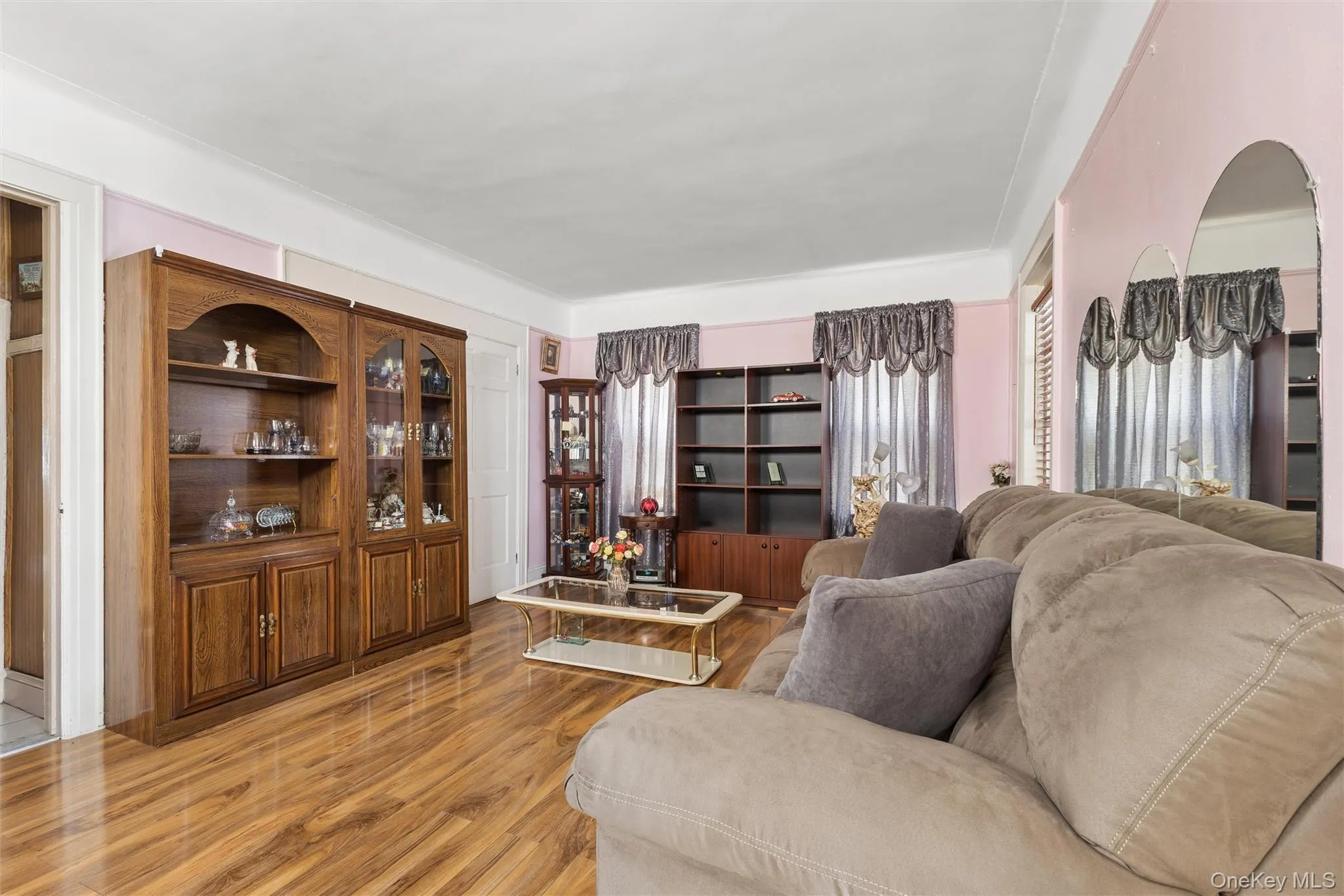 112-17 201st Street, New York, NY, 3 Bedrooms Bedrooms, 7 Rooms Rooms,2 BathroomsBathrooms,Residential,For Rent,201st,0,1013084 112-17 201st Street, New York, NY, 3 Bedrooms Bedrooms, 7 Rooms Rooms,2 BathroomsBathrooms,Residential,For Rent,201st,0,1013084