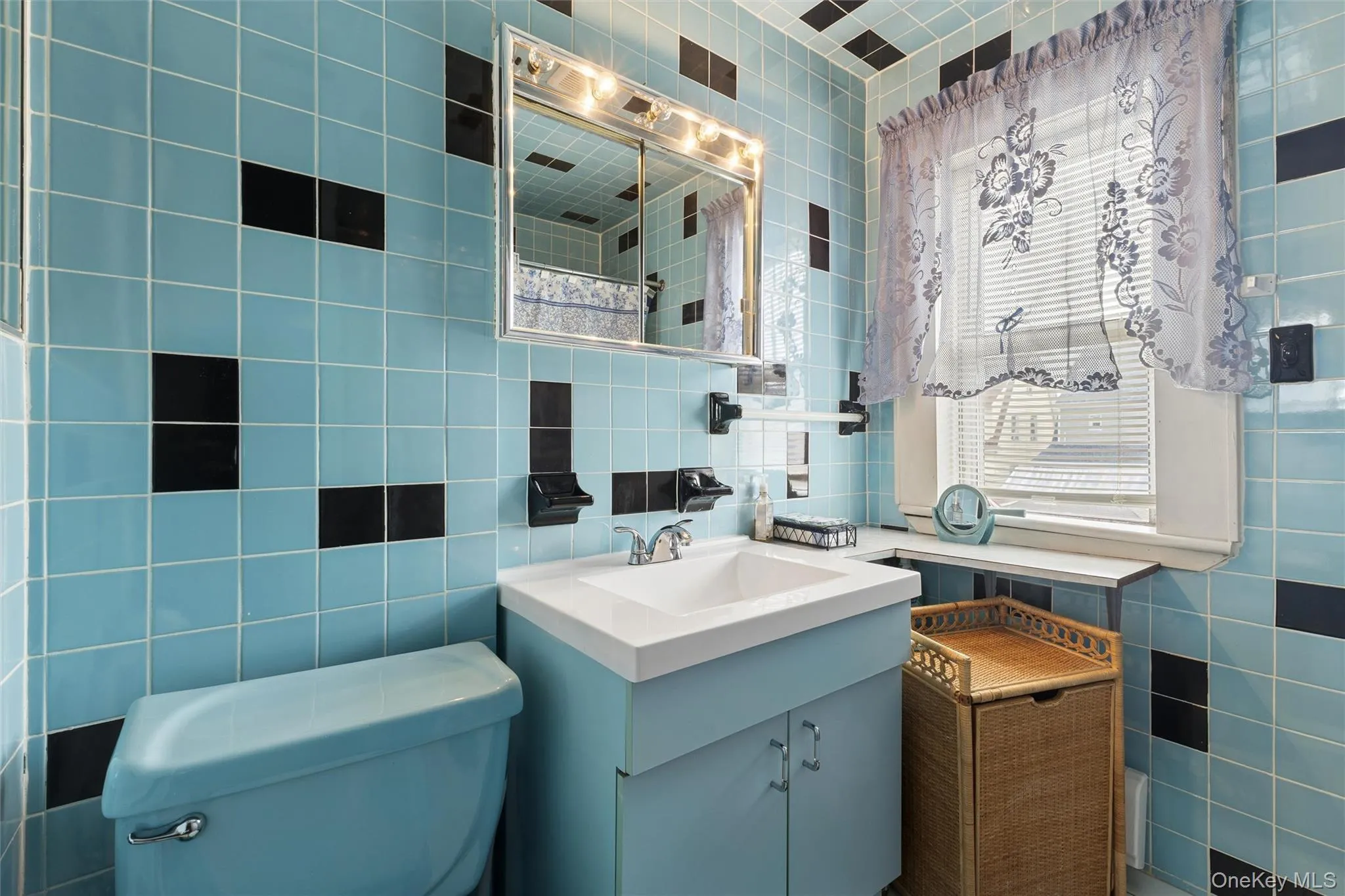 112-17 201st Street, New York, NY, 3 Bedrooms Bedrooms, 7 Rooms Rooms,2 BathroomsBathrooms,Residential,For Rent,201st,0,1013084 112-17 201st Street, New York, NY, 3 Bedrooms Bedrooms, 7 Rooms Rooms,2 BathroomsBathrooms,Residential,For Rent,201st,0,1013084