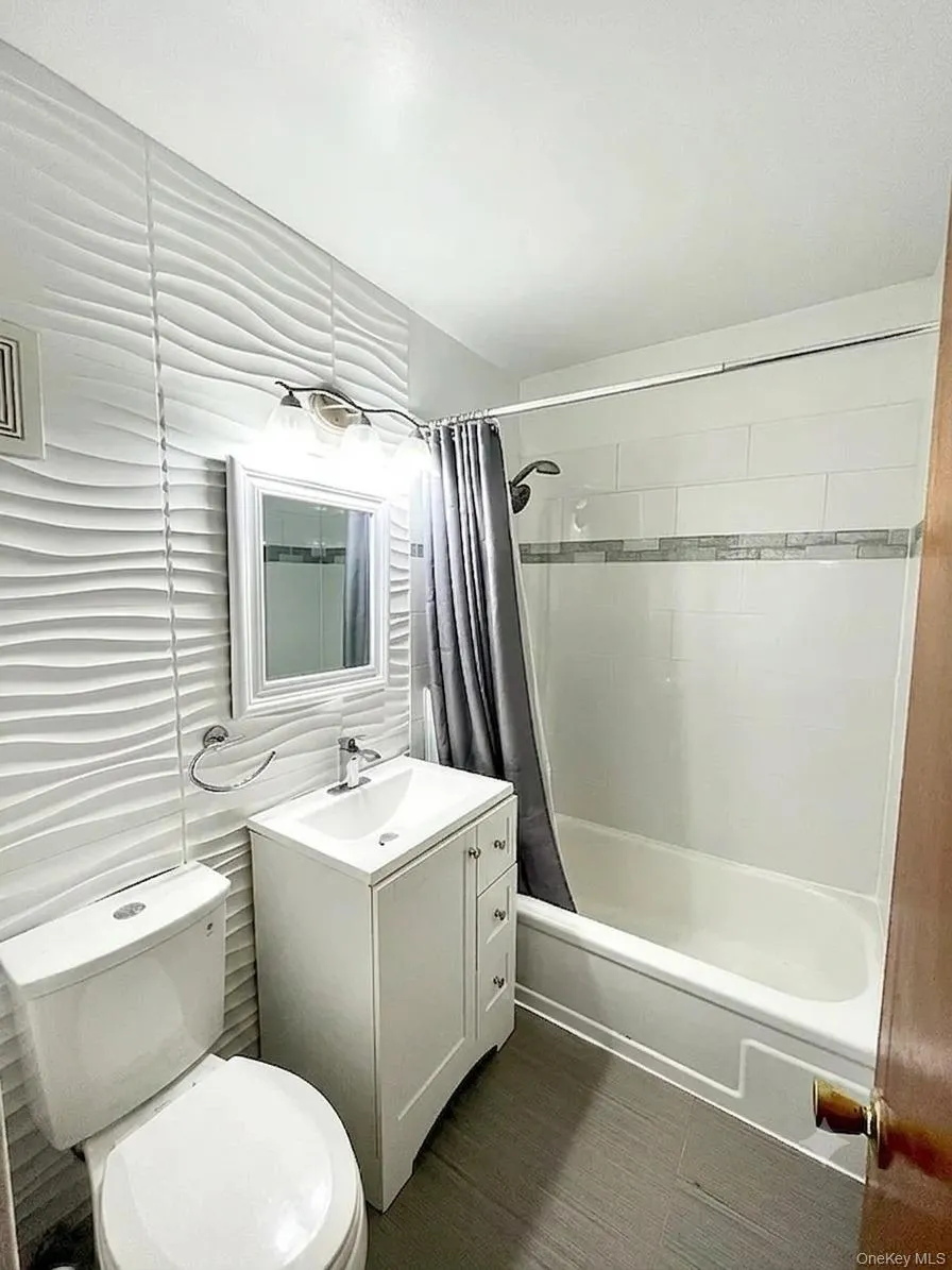 13115 15th Avenue, New York, NY, 2 Bedrooms Bedrooms, 6 Rooms Rooms,1 BathroomBathrooms,Residential Lease,For Rent,15th,0,1013087 13115 15th Avenue, New York, NY, 2 Bedrooms Bedrooms, 6 Rooms Rooms,1 BathroomBathrooms,Residential Lease,For Rent,15th,0,1013087