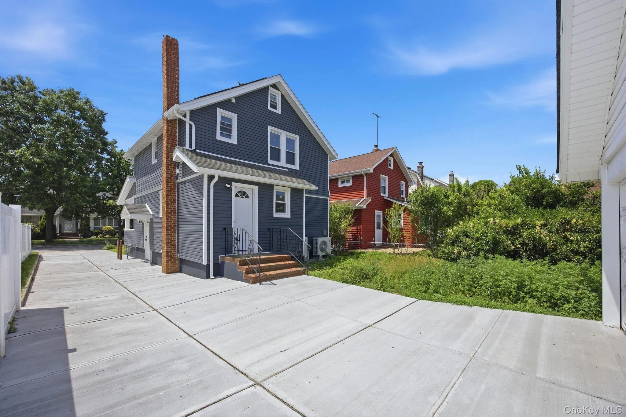 107 Saint Marks Place, Hempstead, NY, 4 Bedrooms Bedrooms, 8 Rooms Rooms,3 BathroomsBathrooms,Residential,For Rent,Saint Marks,0,1013094 107 Saint Marks Place, Hempstead, NY, 4 Bedrooms Bedrooms, 8 Rooms Rooms,3 BathroomsBathrooms,Residential,For Rent,Saint Marks,0,1013094