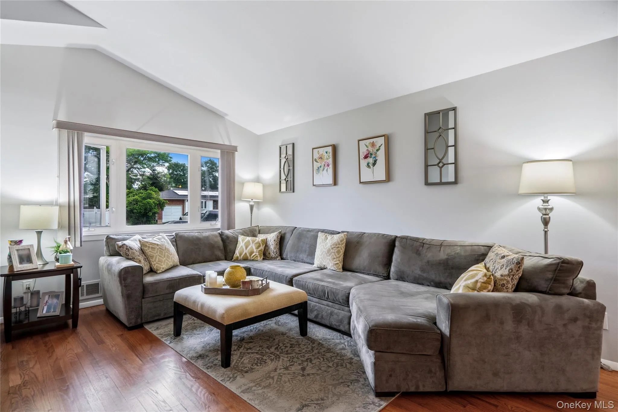 90 14th Street, Babylon, NY, 3 Bedrooms Bedrooms, 7 Rooms Rooms,1 BathroomBathrooms,Residential,For Rent,14th,0,1013096 90 14th Street, Babylon, NY, 3 Bedrooms Bedrooms, 7 Rooms Rooms,1 BathroomBathrooms,Residential,For Rent,14th,0,1013096