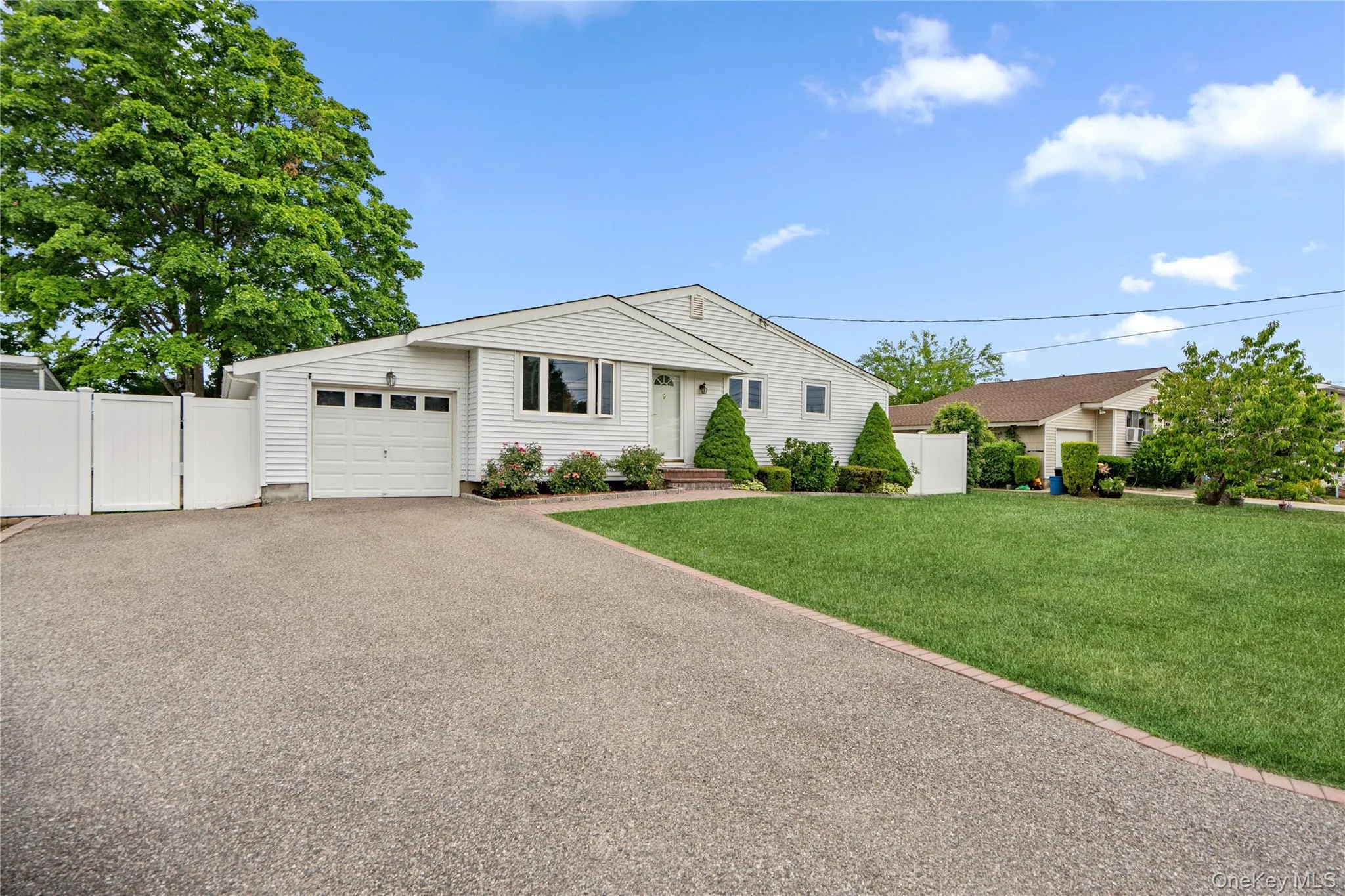 90 14th Street, Babylon, NY, 3 Bedrooms Bedrooms, 7 Rooms Rooms,1 BathroomBathrooms,Residential,For Rent,14th,0,1013096 90 14th Street, Babylon, NY, 3 Bedrooms Bedrooms, 7 Rooms Rooms,1 BathroomBathrooms,Residential,For Rent,14th,0,1013096