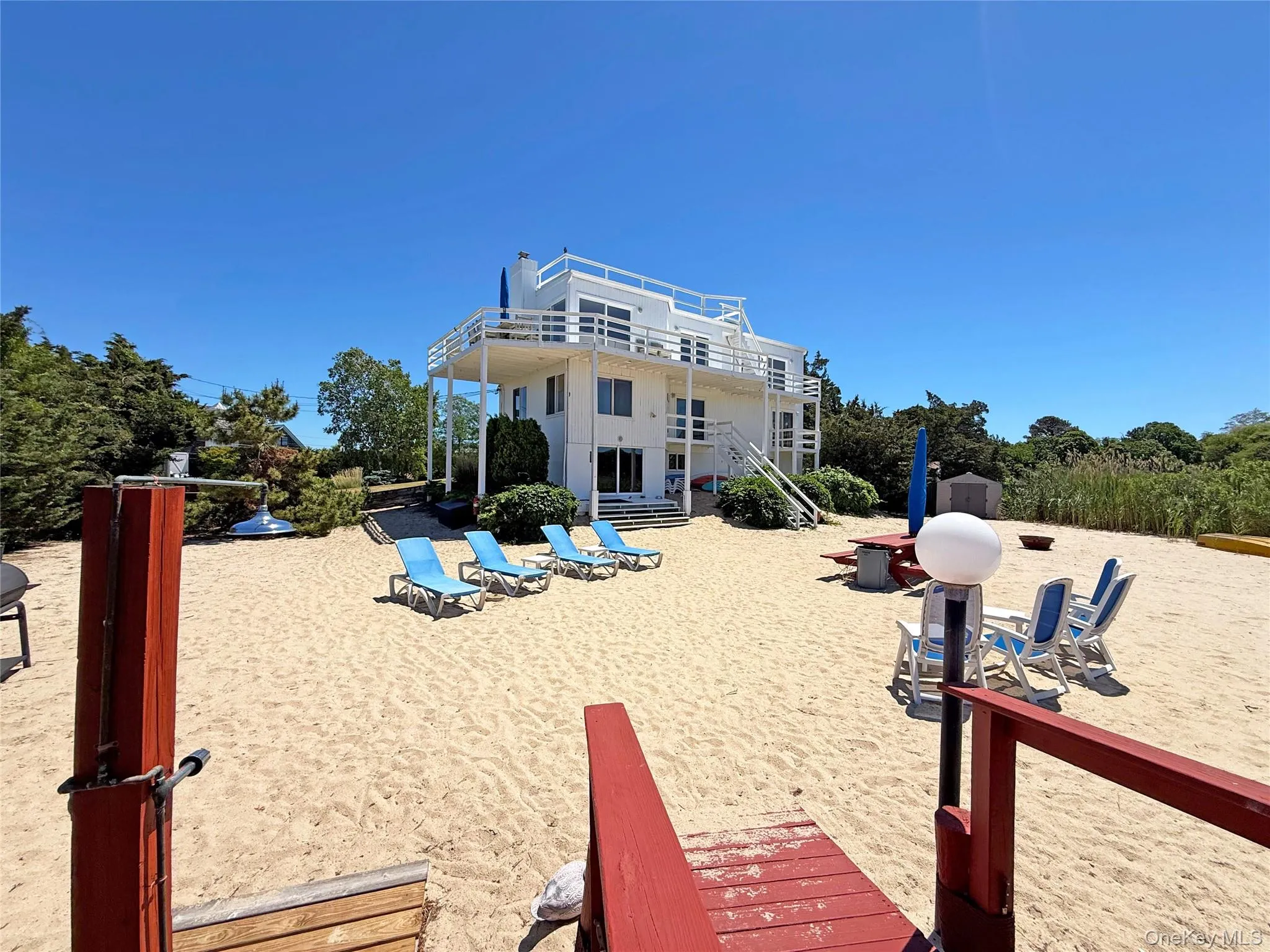 19 Cold Spring Court, Southampton, NY, 4 Bedrooms Bedrooms, 7 Rooms Rooms,3 BathroomsBathrooms,Residential Lease,For Rent,Cold Spring,0,1013097 19 Cold Spring Court, Southampton, NY, 4 Bedrooms Bedrooms, 7 Rooms Rooms,3 BathroomsBathrooms,Residential Lease,For Rent,Cold Spring,0,1013097