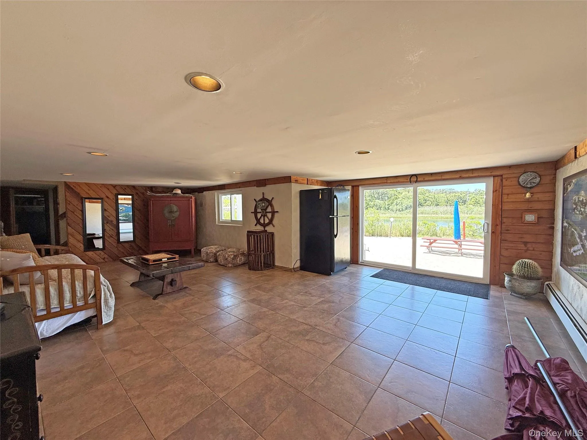 19 Cold Spring Court, Southampton, NY, 4 Bedrooms Bedrooms, 7 Rooms Rooms,3 BathroomsBathrooms,Residential Lease,For Rent,Cold Spring,0,1013097 19 Cold Spring Court, Southampton, NY, 4 Bedrooms Bedrooms, 7 Rooms Rooms,3 BathroomsBathrooms,Residential Lease,For Rent,Cold Spring,0,1013097