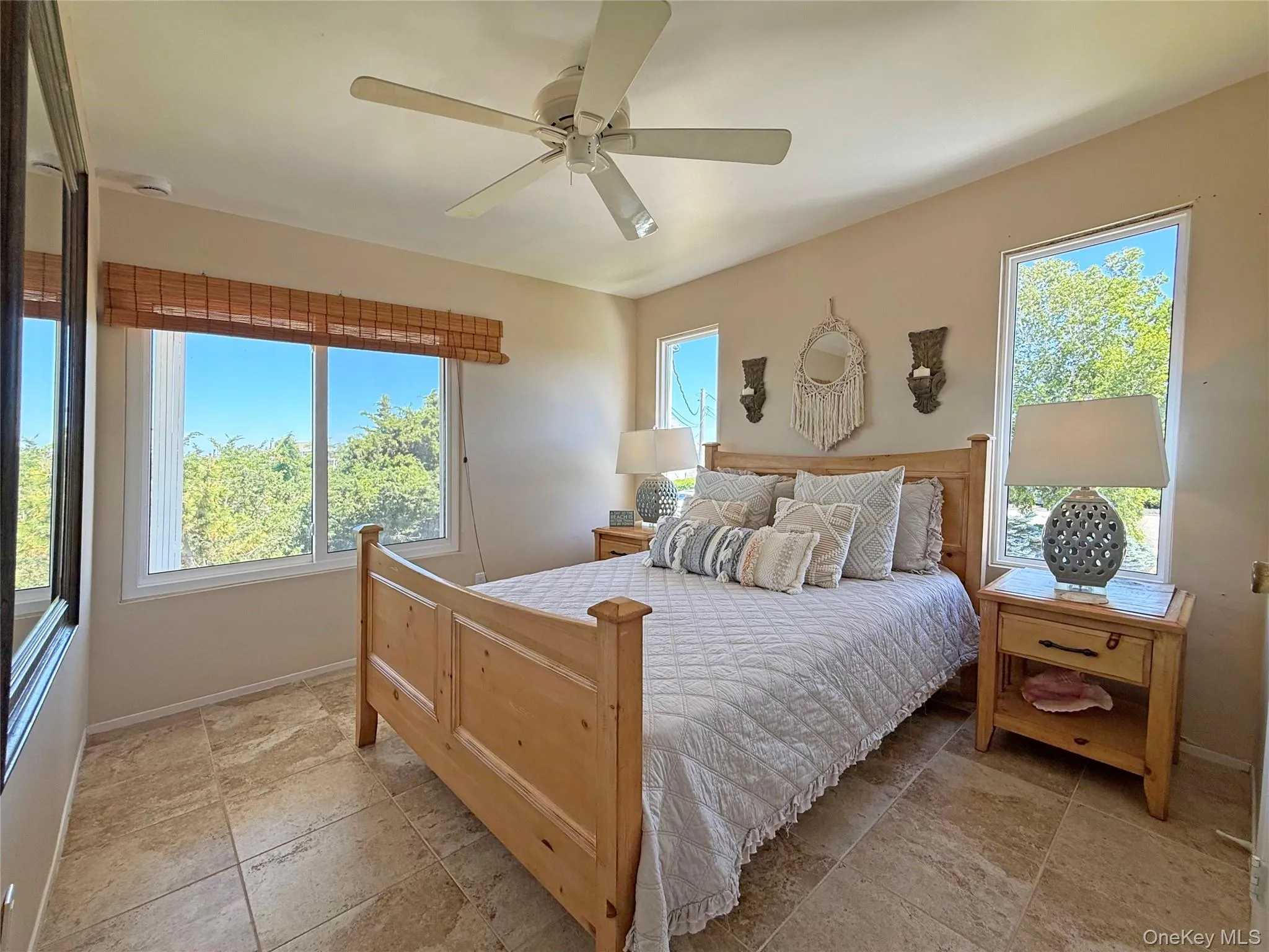 19 Cold Spring Court, Southampton, NY, 4 Bedrooms Bedrooms, 7 Rooms Rooms,3 BathroomsBathrooms,Residential Lease,For Rent,Cold Spring,0,1013097 19 Cold Spring Court, Southampton, NY, 4 Bedrooms Bedrooms, 7 Rooms Rooms,3 BathroomsBathrooms,Residential Lease,For Rent,Cold Spring,0,1013097
