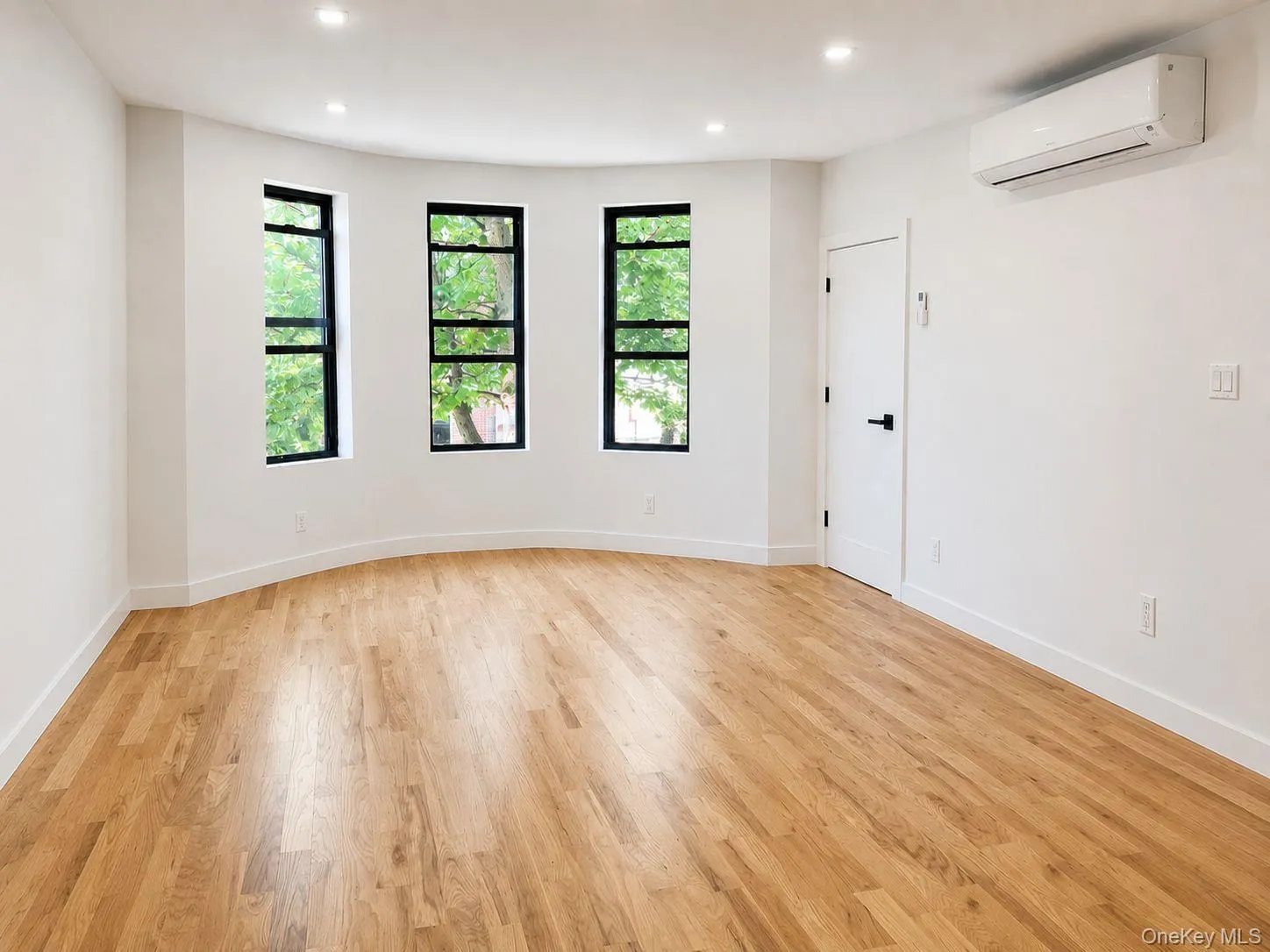 133 Highland Place, New York, NY, 3 Bedrooms Bedrooms, 7 Rooms Rooms,2 BathroomsBathrooms,Residential Lease,For Rent,Highland,0,1013098 133 Highland Place, New York, NY, 3 Bedrooms Bedrooms, 7 Rooms Rooms,2 BathroomsBathrooms,Residential Lease,For Rent,Highland,0,1013098