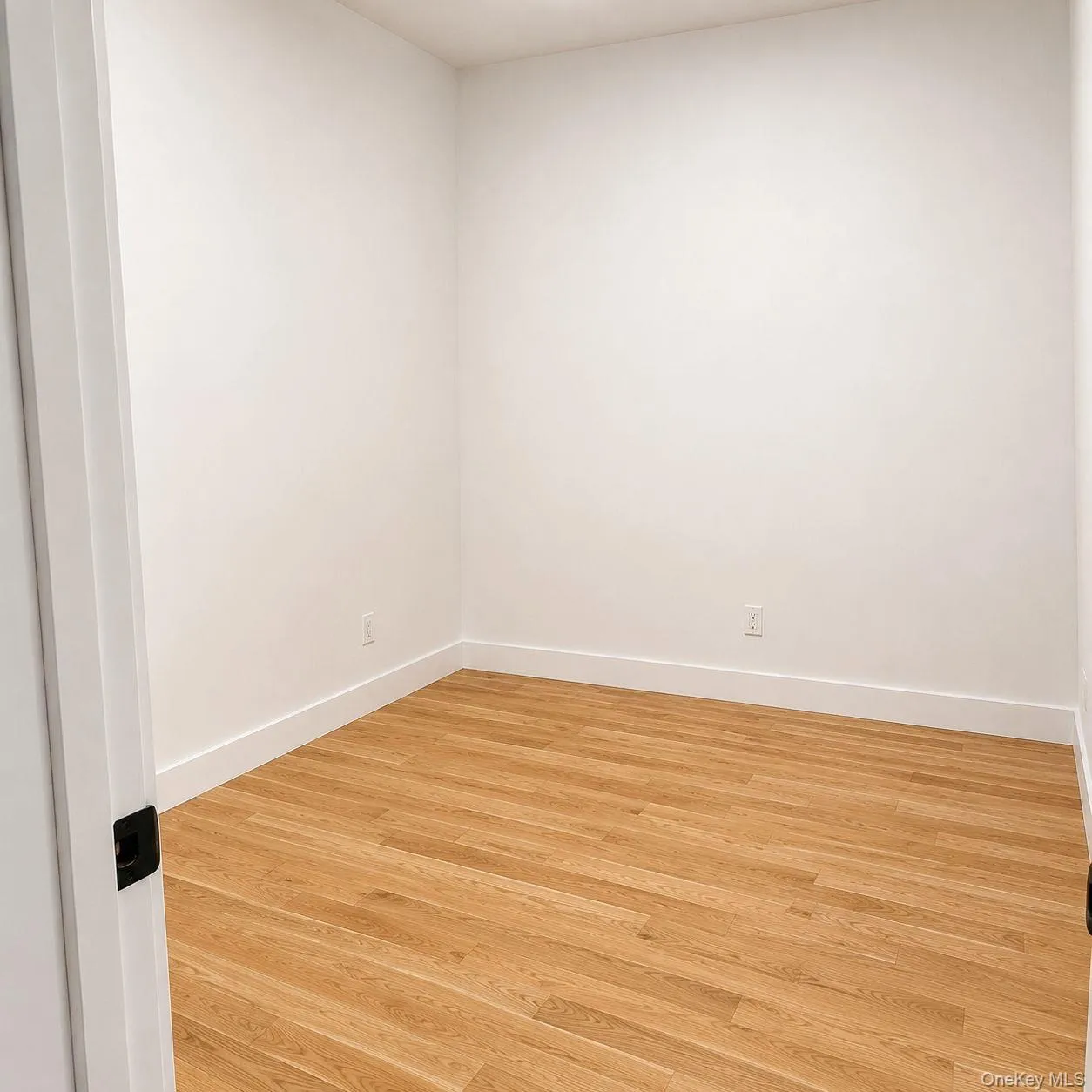 133 Highland Place, New York, NY, 3 Bedrooms Bedrooms, 7 Rooms Rooms,2 BathroomsBathrooms,Residential Lease,For Rent,Highland,0,1013098 133 Highland Place, New York, NY, 3 Bedrooms Bedrooms, 7 Rooms Rooms,2 BathroomsBathrooms,Residential Lease,For Rent,Highland,0,1013098