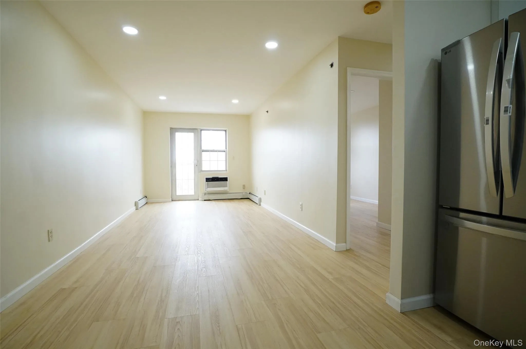 4135 67th Street, New York, NY, 1 Bedroom Bedrooms, 3 Rooms Rooms,1 BathroomBathrooms,Residential,For Rent,67th,0,1013102 4135 67th Street, New York, NY, 1 Bedroom Bedrooms, 3 Rooms Rooms,1 BathroomBathrooms,Residential,For Rent,67th,0,1013102
