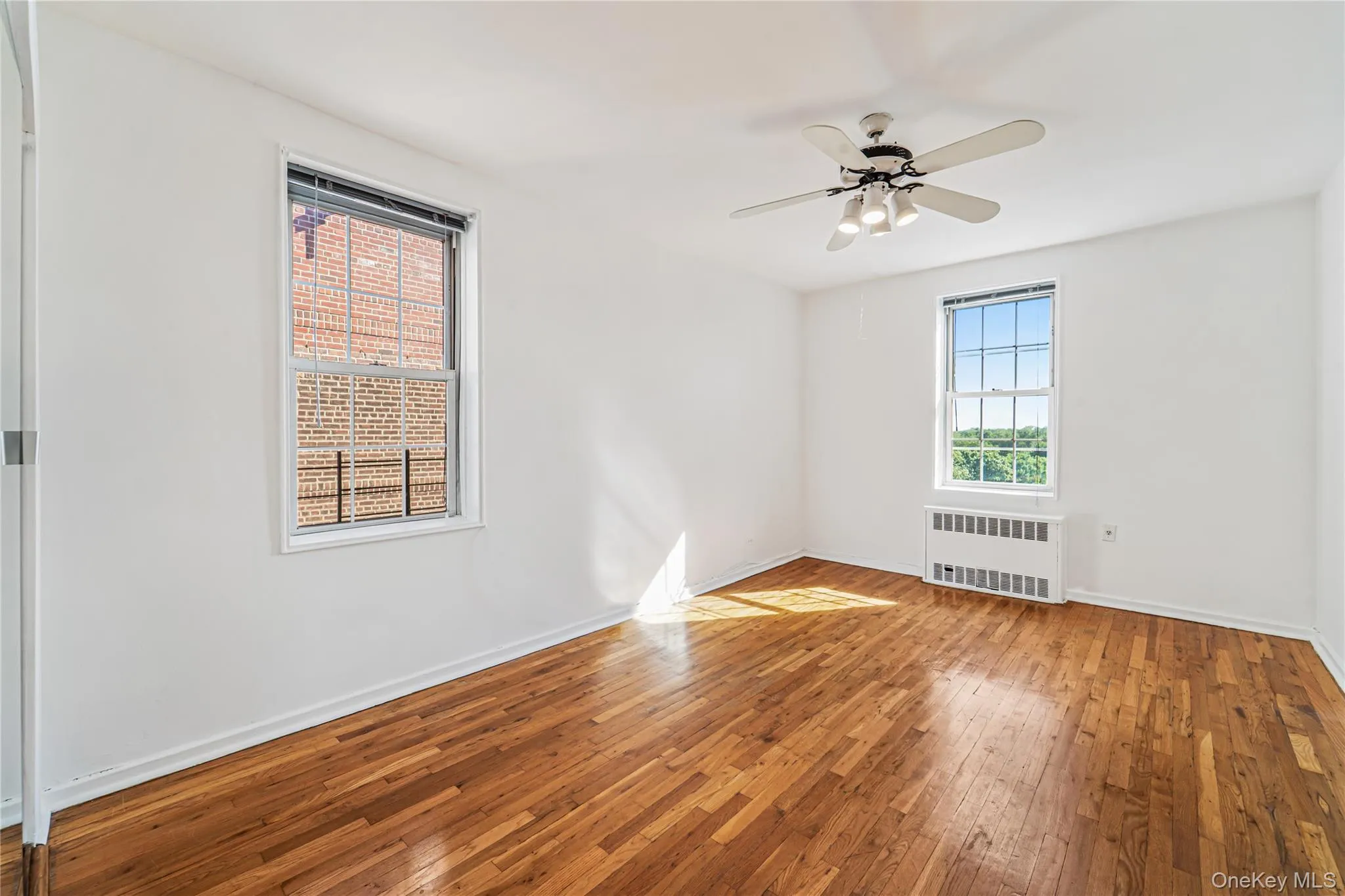6393 Woodhaven Boulevard, New York, NY, 1 Bedroom Bedrooms, 4 Rooms Rooms,1 BathroomBathrooms,Residential,For Rent,Woodhaven,0,KEY1013106 6393 Woodhaven Boulevard, New York, NY, 1 Bedroom Bedrooms, 4 Rooms Rooms,1 BathroomBathrooms,Residential,For Rent,Woodhaven,0,KEY1013106