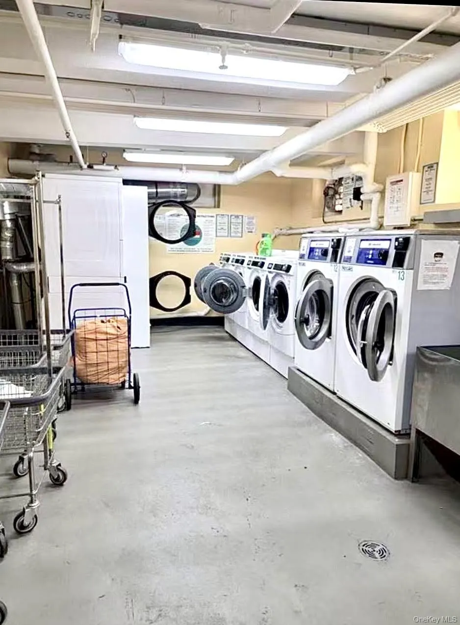 6360 102nd Street, New York, NY, 1 Bedroom Bedrooms, 2 Rooms Rooms,1 BathroomBathrooms,Residential,For Rent,102nd,0,1013107 6360 102nd Street, New York, NY, 1 Bedroom Bedrooms, 2 Rooms Rooms,1 BathroomBathrooms,Residential,For Rent,102nd,0,1013107