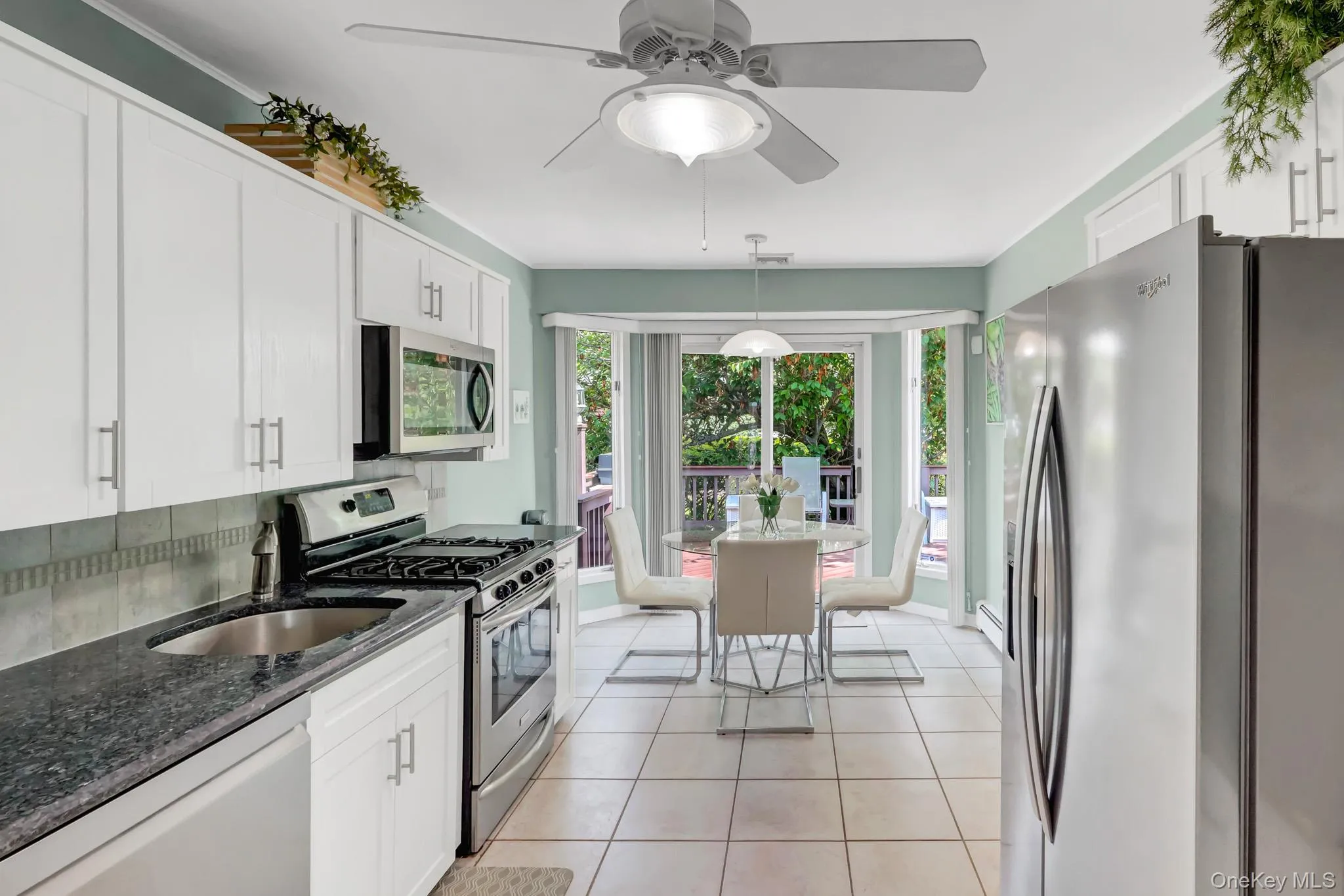 Updated eat in kitchen Updated eat in kitchen