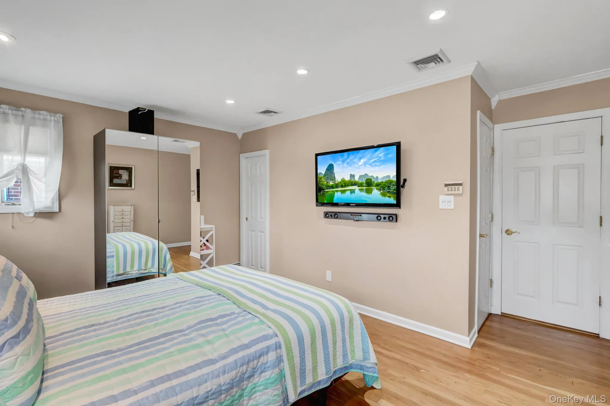 3987 Bayberry Lane, Hempstead, NY, 3 Bedrooms Bedrooms, 7 Rooms Rooms,2 BathroomsBathrooms,Residential,For Rent,Bayberry,0,1013116 3987 Bayberry Lane, Hempstead, NY, 3 Bedrooms Bedrooms, 7 Rooms Rooms,2 BathroomsBathrooms,Residential,For Rent,Bayberry,0,1013116