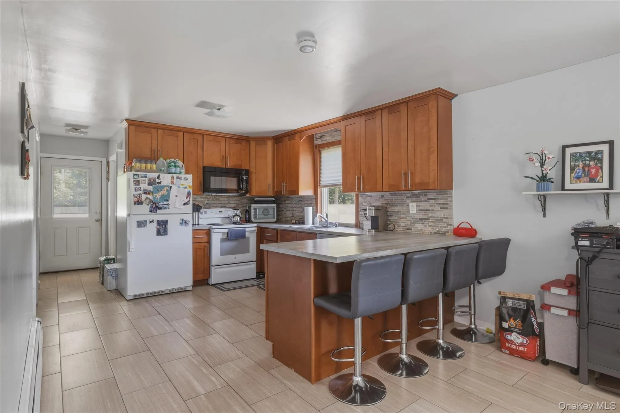 2 North Street, Brookhaven, NY, 2 Bedrooms Bedrooms, 5 Rooms Rooms,1 BathroomBathrooms,Residential,For Rent,North,0,1013119 2 North Street, Brookhaven, NY, 2 Bedrooms Bedrooms, 5 Rooms Rooms,1 BathroomBathrooms,Residential,For Rent,North,0,1013119