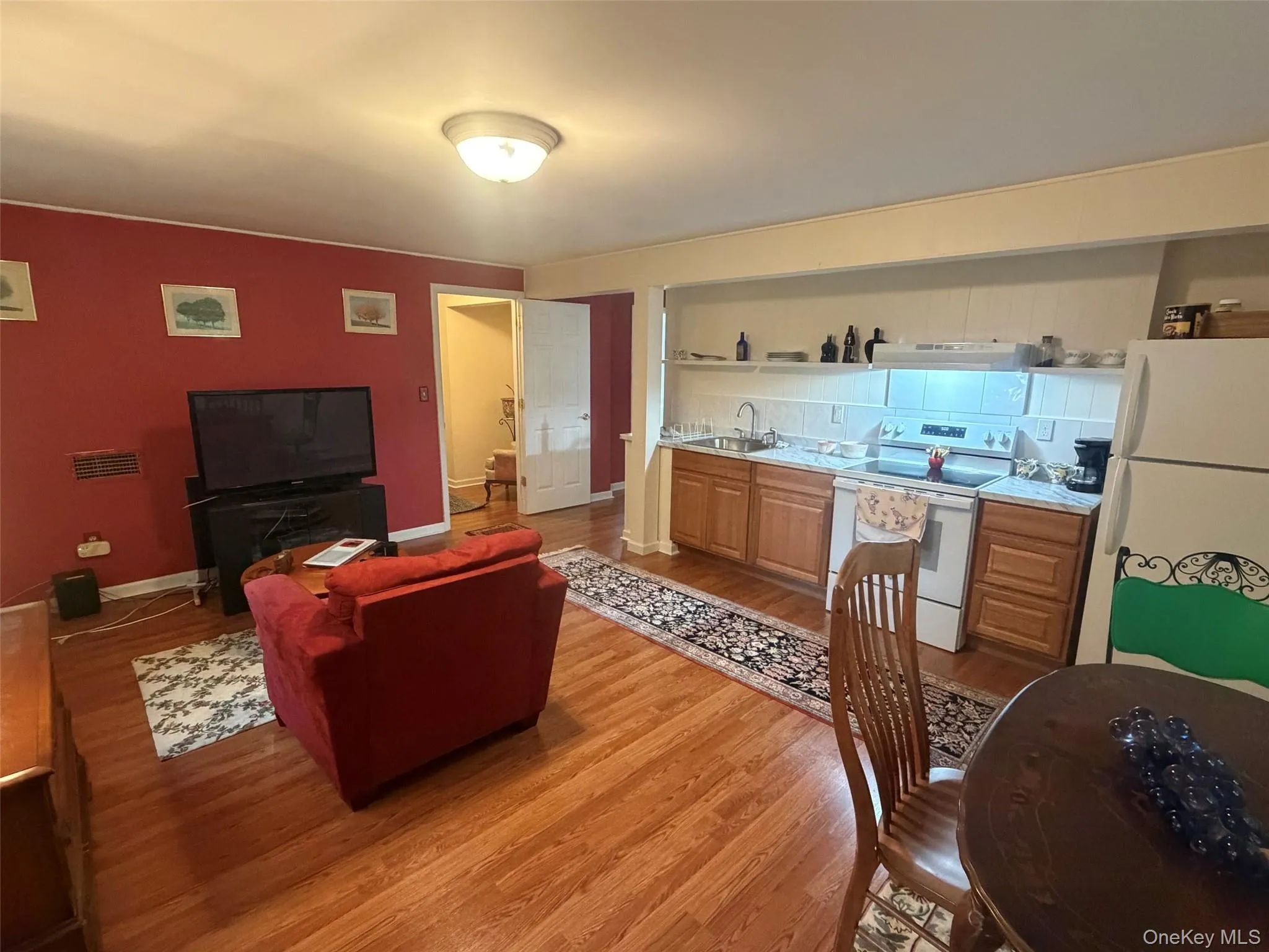 31 Richard Road, Hyde Park, NY, 1 Bedroom Bedrooms, 3 Rooms Rooms,1 BathroomBathrooms,Residential Lease,For Rent,Richard,0,KEY1013124 31 Richard Road, Hyde Park, NY, 1 Bedroom Bedrooms, 3 Rooms Rooms,1 BathroomBathrooms,Residential Lease,For Rent,Richard,0,KEY1013124