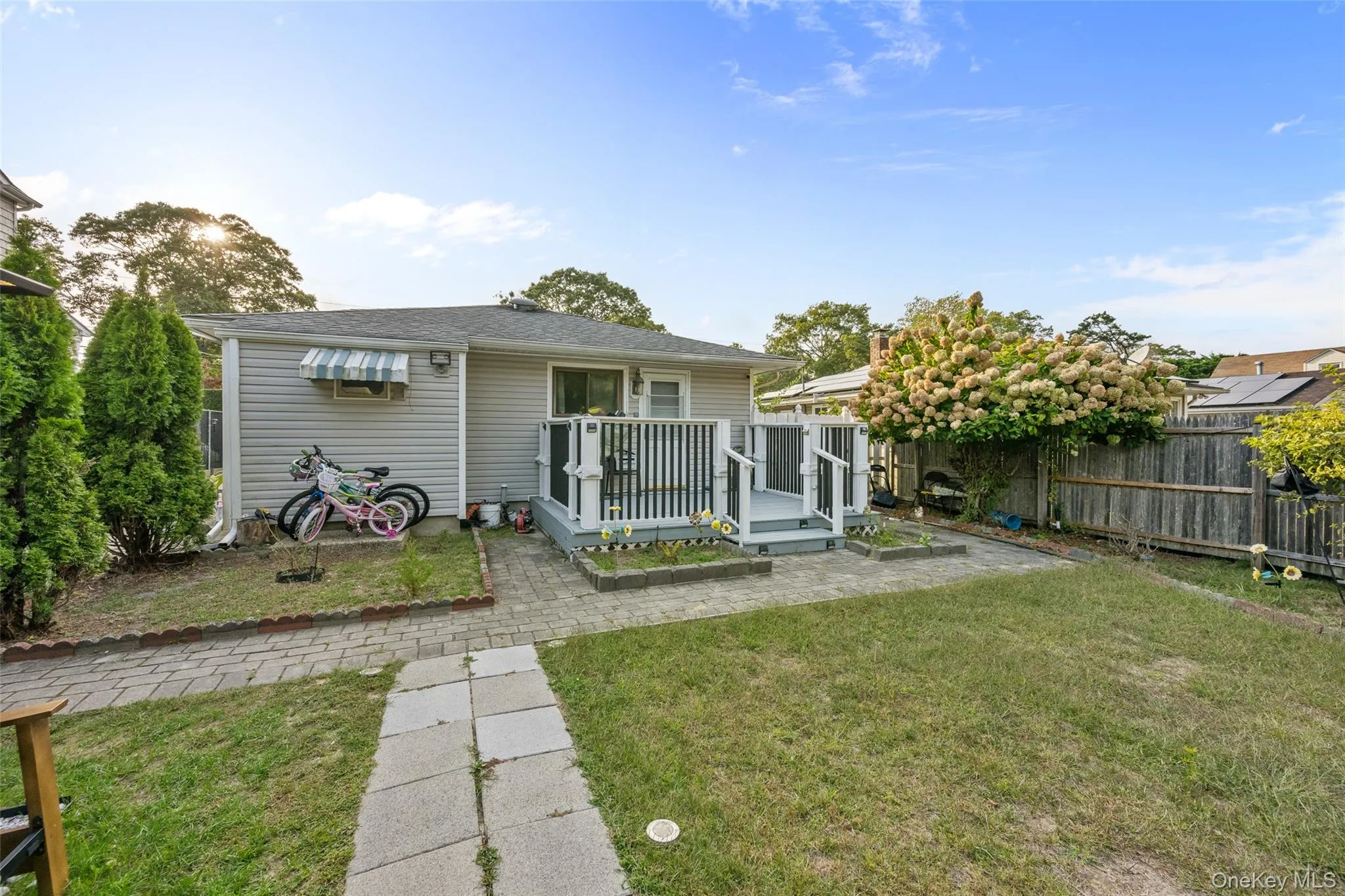 87 Biltmore Drive, Brookhaven, NY, 3 Bedrooms Bedrooms, 6 Rooms Rooms,1 BathroomBathrooms,Residential,For Rent,Biltmore,0,1013126 87 Biltmore Drive, Brookhaven, NY, 3 Bedrooms Bedrooms, 6 Rooms Rooms,1 BathroomBathrooms,Residential,For Rent,Biltmore,0,1013126