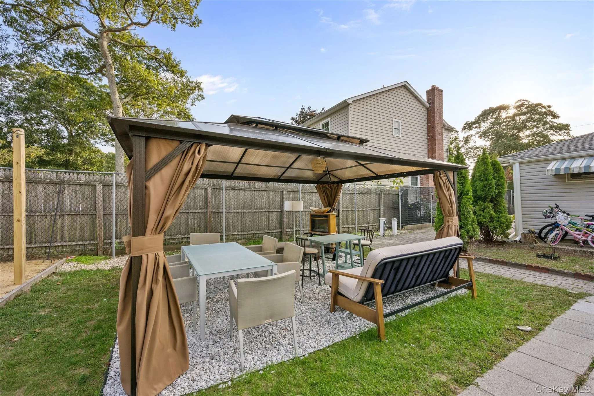 87 Biltmore Drive, Brookhaven, NY, 3 Bedrooms Bedrooms, 6 Rooms Rooms,1 BathroomBathrooms,Residential,For Rent,Biltmore,0,1013126 87 Biltmore Drive, Brookhaven, NY, 3 Bedrooms Bedrooms, 6 Rooms Rooms,1 BathroomBathrooms,Residential,For Rent,Biltmore,0,1013126