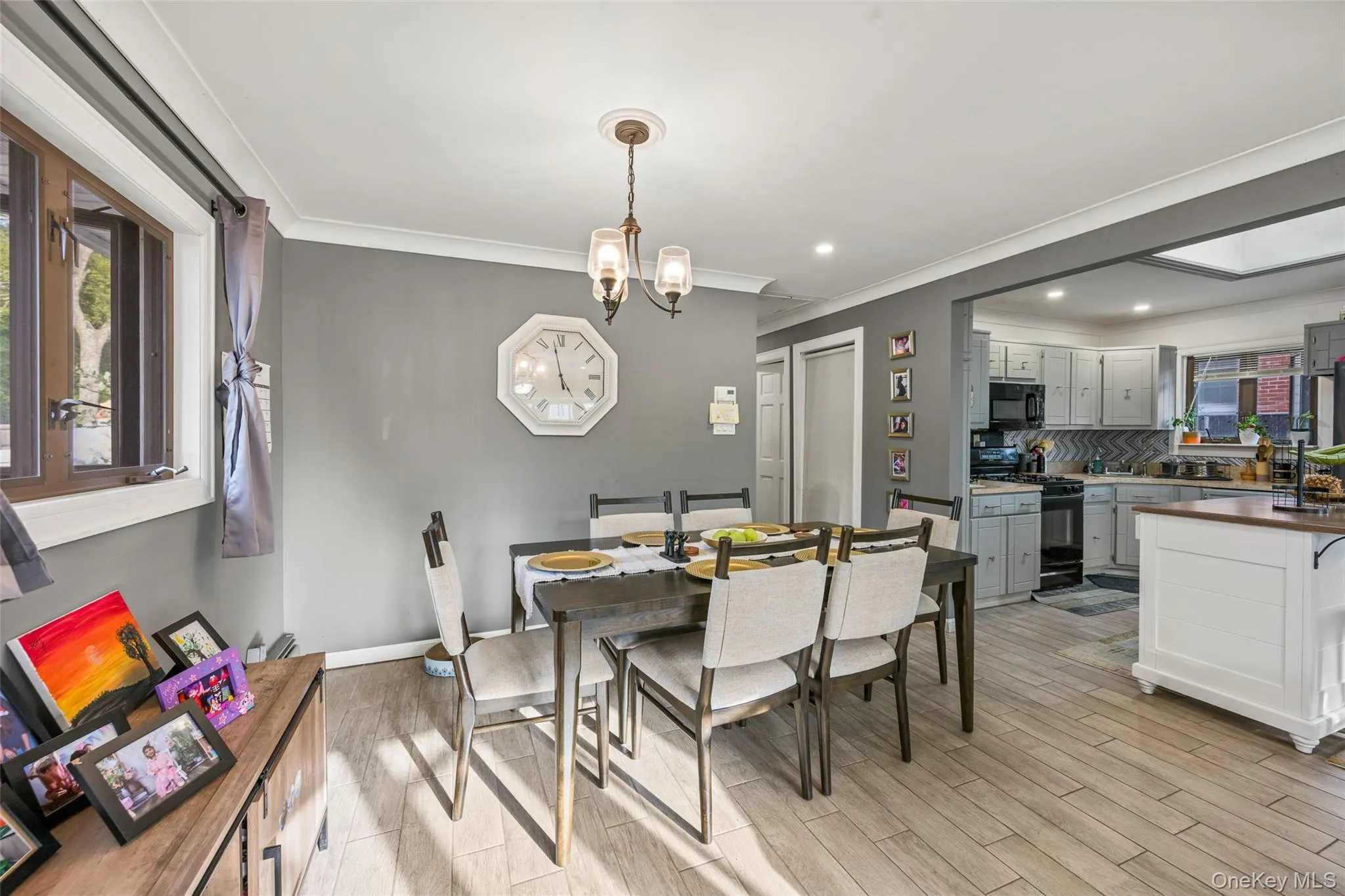 87 Biltmore Drive, Brookhaven, NY, 3 Bedrooms Bedrooms, 6 Rooms Rooms,1 BathroomBathrooms,Residential,For Rent,Biltmore,0,1013126 87 Biltmore Drive, Brookhaven, NY, 3 Bedrooms Bedrooms, 6 Rooms Rooms,1 BathroomBathrooms,Residential,For Rent,Biltmore,0,1013126