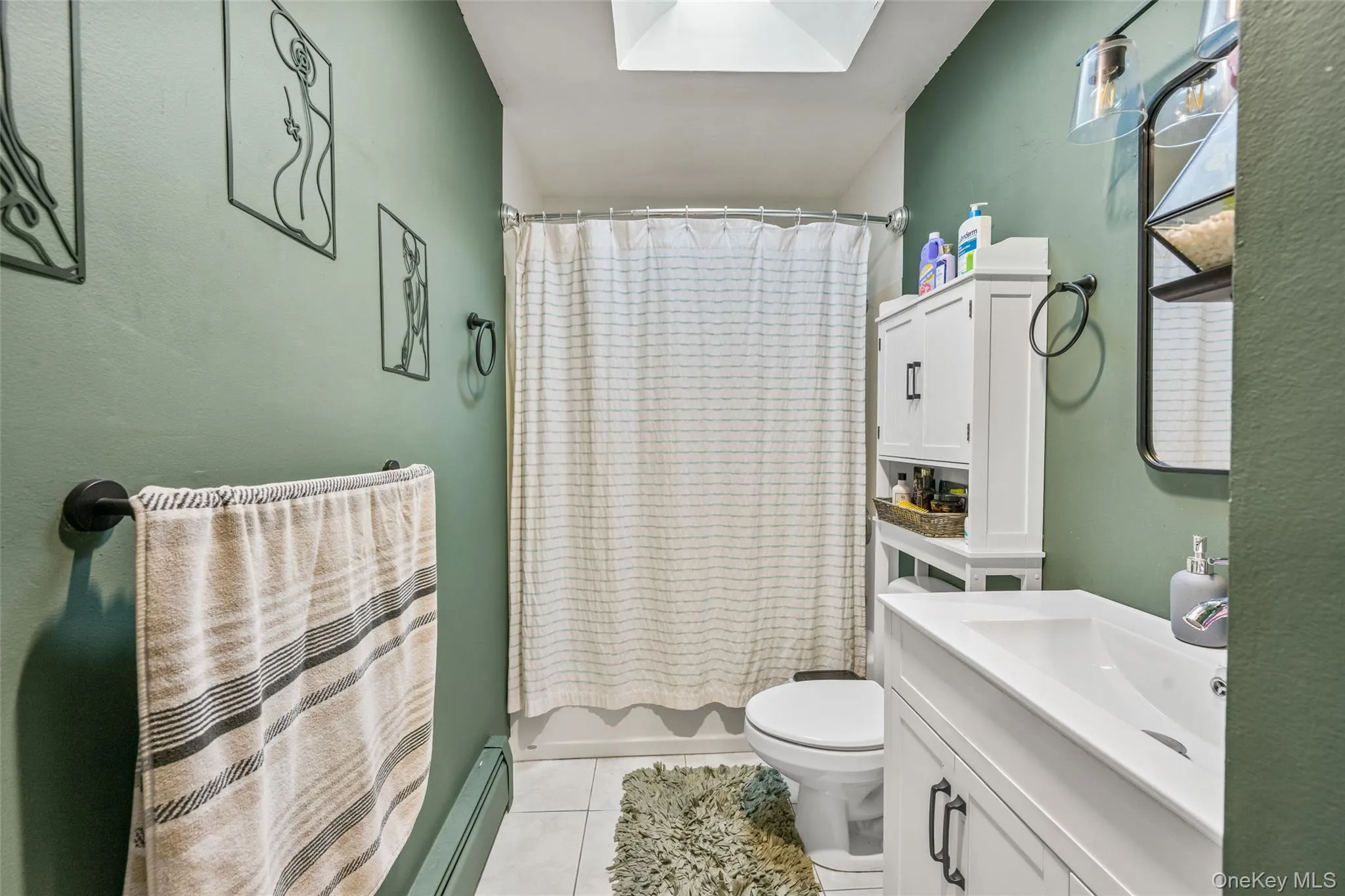 87 Biltmore Drive, Brookhaven, NY, 3 Bedrooms Bedrooms, 6 Rooms Rooms,1 BathroomBathrooms,Residential,For Rent,Biltmore,0,1013126 87 Biltmore Drive, Brookhaven, NY, 3 Bedrooms Bedrooms, 6 Rooms Rooms,1 BathroomBathrooms,Residential,For Rent,Biltmore,0,1013126