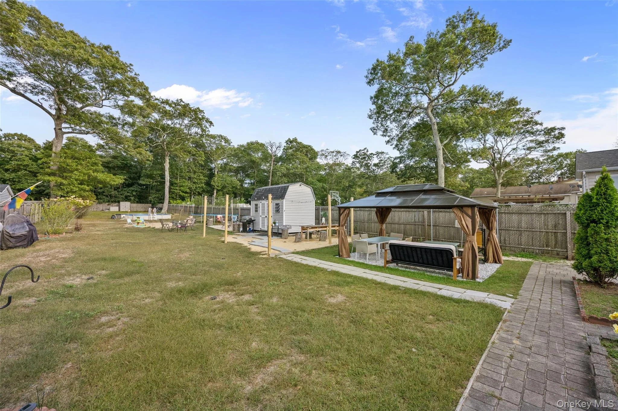87 Biltmore Drive, Brookhaven, NY, 3 Bedrooms Bedrooms, 6 Rooms Rooms,1 BathroomBathrooms,Residential,For Rent,Biltmore,0,1013126 87 Biltmore Drive, Brookhaven, NY, 3 Bedrooms Bedrooms, 6 Rooms Rooms,1 BathroomBathrooms,Residential,For Rent,Biltmore,0,1013126
