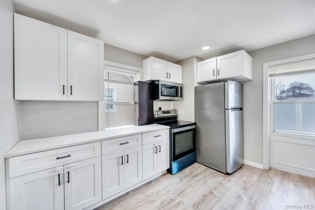 8638 232nd Street, New York, NY, 5 Bedrooms Bedrooms, 10 Rooms Rooms,2 BathroomsBathrooms,Residential,For Rent,232nd,0,1013127 8638 232nd Street, New York, NY, 5 Bedrooms Bedrooms, 10 Rooms Rooms,2 BathroomsBathrooms,Residential,For Rent,232nd,0,1013127