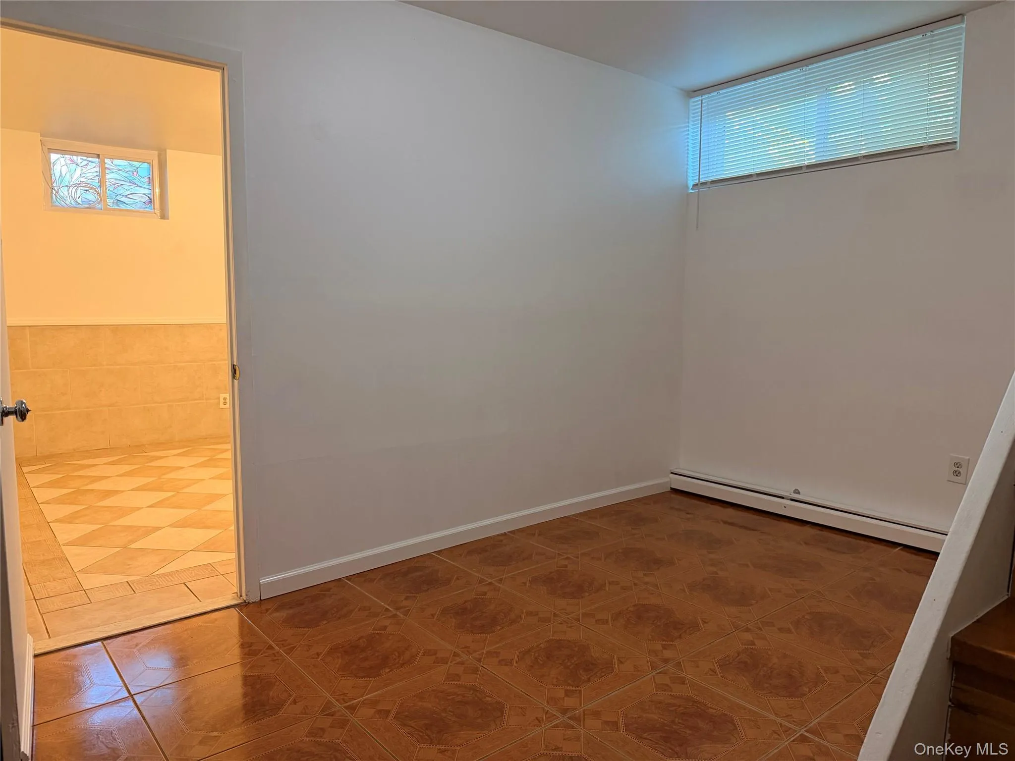 21618 39th Avenue, New York, NY, 1 Bedroom Bedrooms, 4 Rooms Rooms,1 BathroomBathrooms,Residential Lease,For Rent,39th,0,1013129 21618 39th Avenue, New York, NY, 1 Bedroom Bedrooms, 4 Rooms Rooms,1 BathroomBathrooms,Residential Lease,For Rent,39th,0,1013129