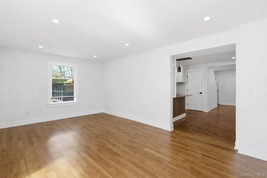 80 Swezey Street, Brookhaven, NY, 3 Bedrooms Bedrooms, 8 Rooms Rooms,2 BathroomsBathrooms,Residential,For Rent,Swezey,0,1013132 80 Swezey Street, Brookhaven, NY, 3 Bedrooms Bedrooms, 8 Rooms Rooms,2 BathroomsBathrooms,Residential,For Rent,Swezey,0,1013132