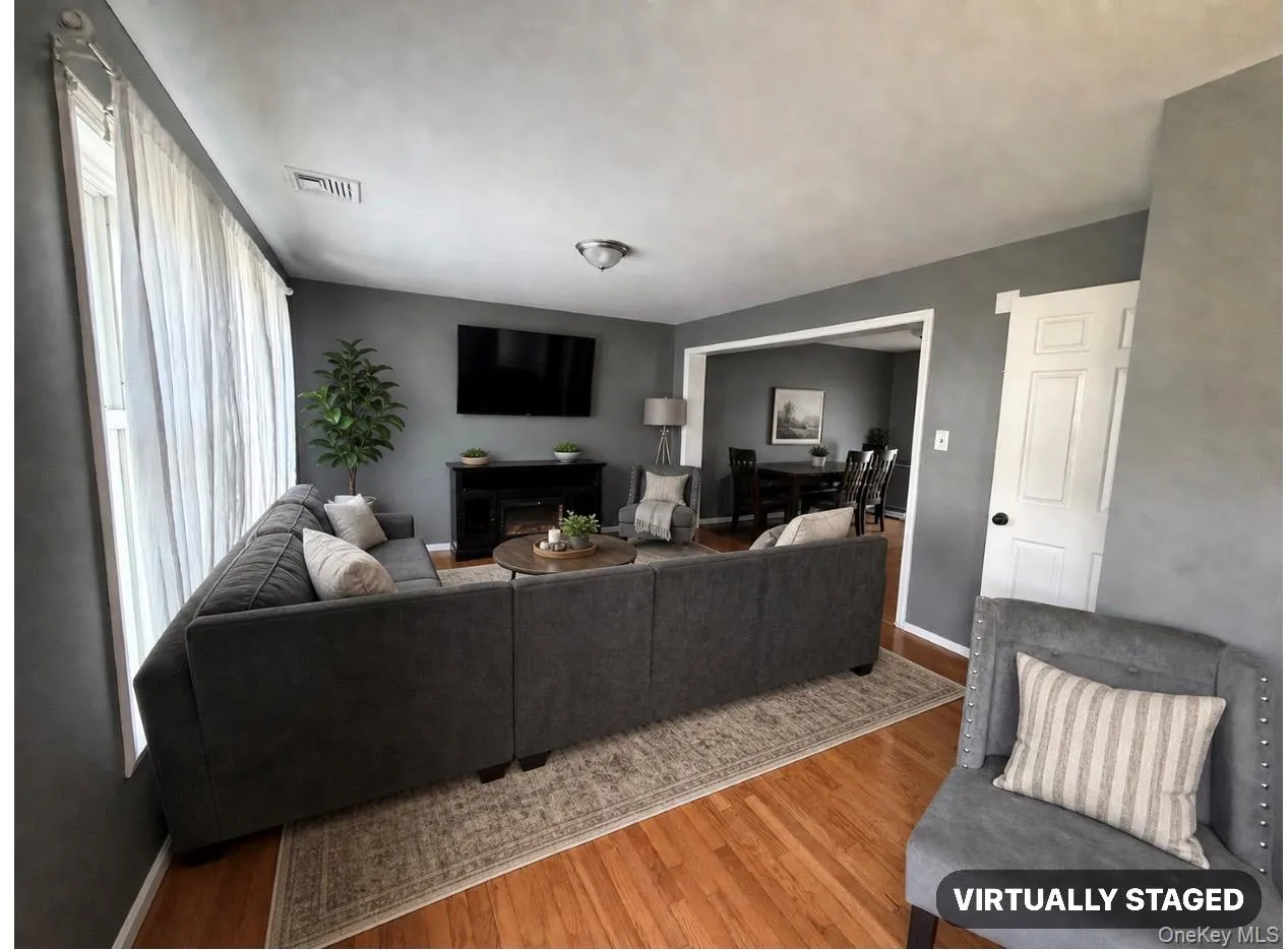 38 Zugibe Court, Haverstraw, NY, 3 Bedrooms Bedrooms, 7 Rooms Rooms,2 BathroomsBathrooms,Residential,For Rent,Zugibe,0,1013133 38 Zugibe Court, Haverstraw, NY, 3 Bedrooms Bedrooms, 7 Rooms Rooms,2 BathroomsBathrooms,Residential,For Rent,Zugibe,0,1013133