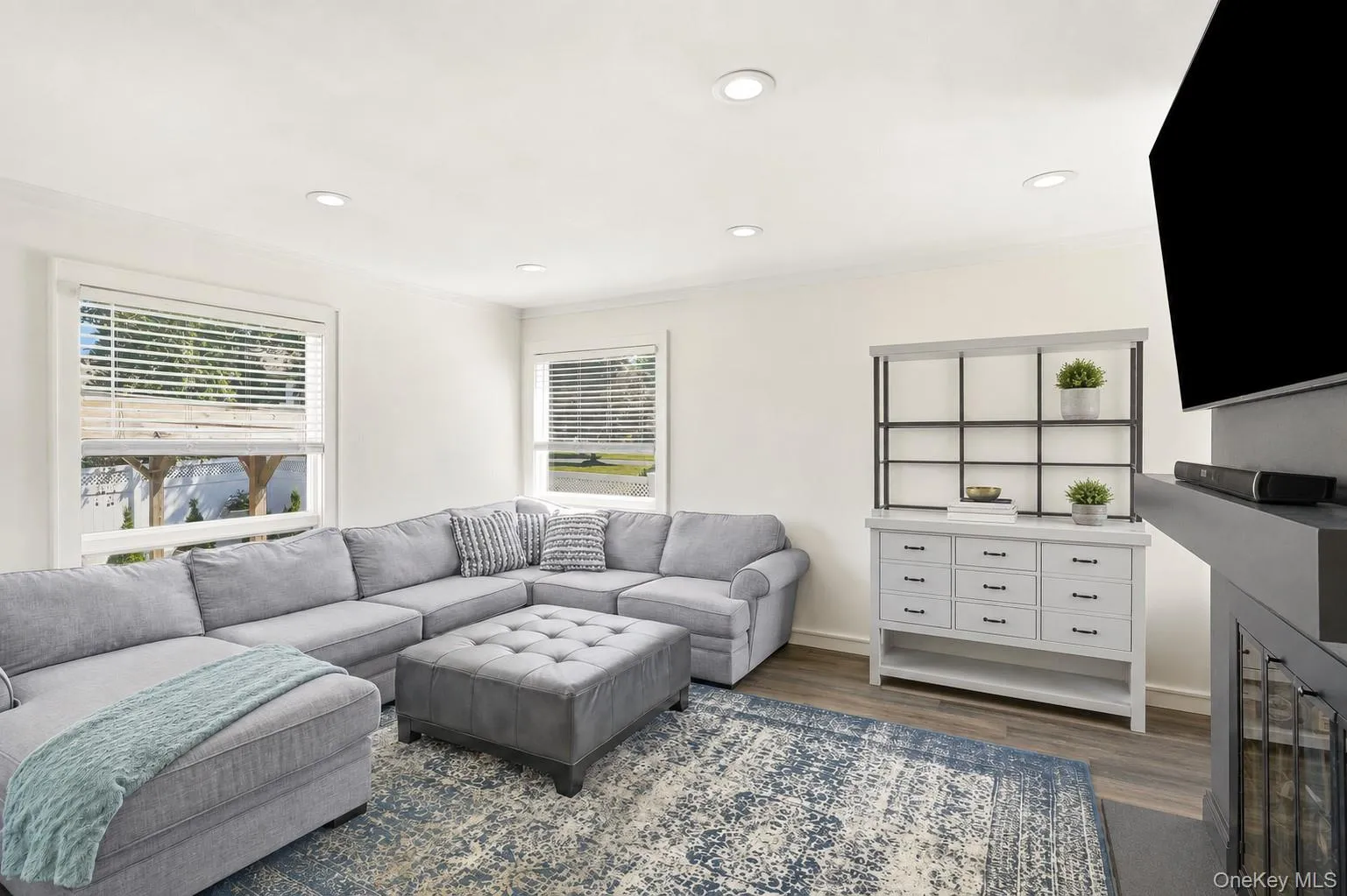 2 Lambert Road, White Plains, NY, 4 Bedrooms Bedrooms, 10 Rooms Rooms,3 BathroomsBathrooms,Residential,For Rent,Lambert,0,1013134 2 Lambert Road, White Plains, NY, 4 Bedrooms Bedrooms, 10 Rooms Rooms,3 BathroomsBathrooms,Residential,For Rent,Lambert,0,1013134