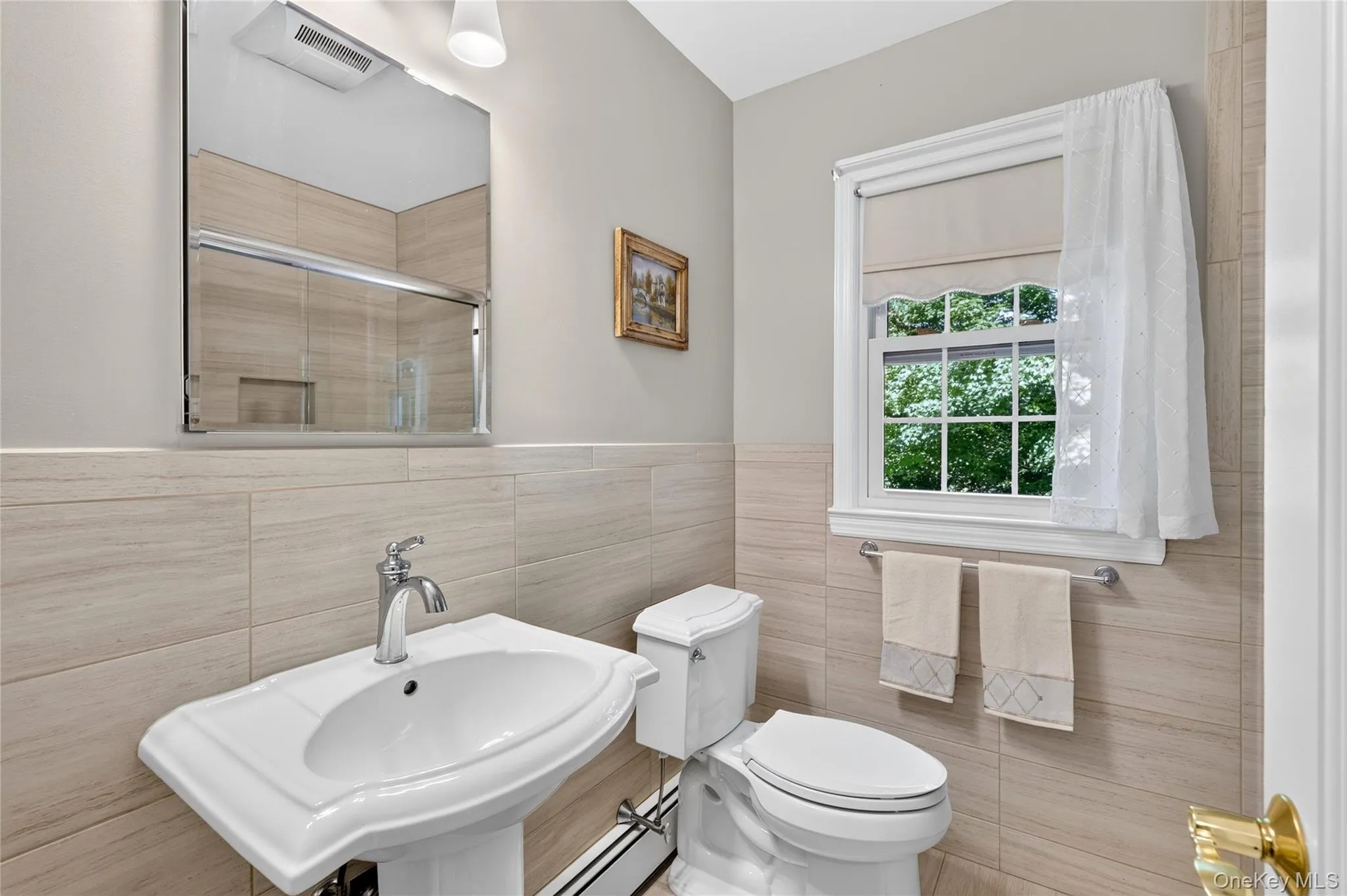 Second Floor Hall Bath Second Floor Hall Bath