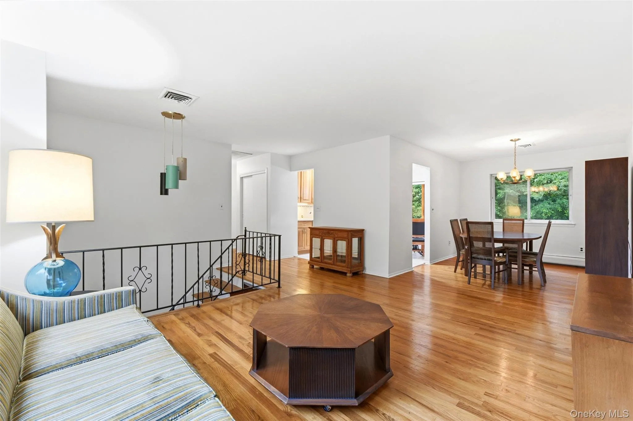 223 Newport Avenue, Orangetown, NY, 3 Bedrooms Bedrooms, 13 Rooms Rooms,1 BathroomBathrooms,Residential,For Rent,Newport,0,KEY1013143 223 Newport Avenue, Orangetown, NY, 3 Bedrooms Bedrooms, 13 Rooms Rooms,1 BathroomBathrooms,Residential,For Rent,Newport,0,KEY1013143