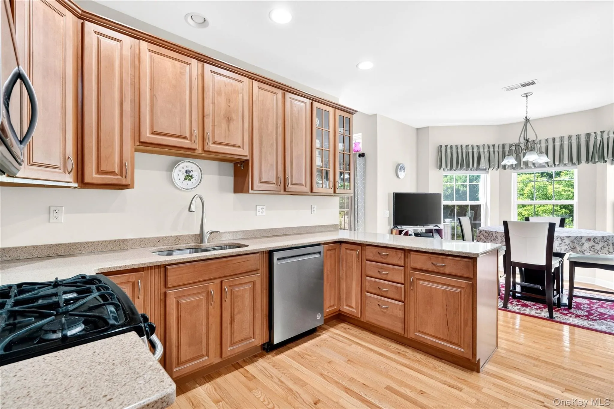 19 Ash Road, Fishkill, NY, 5 Bedrooms Bedrooms, 9 Rooms Rooms,3 BathroomsBathrooms,Residential,For Rent,Ash,0,1013146 19 Ash Road, Fishkill, NY, 5 Bedrooms Bedrooms, 9 Rooms Rooms,3 BathroomsBathrooms,Residential,For Rent,Ash,0,1013146