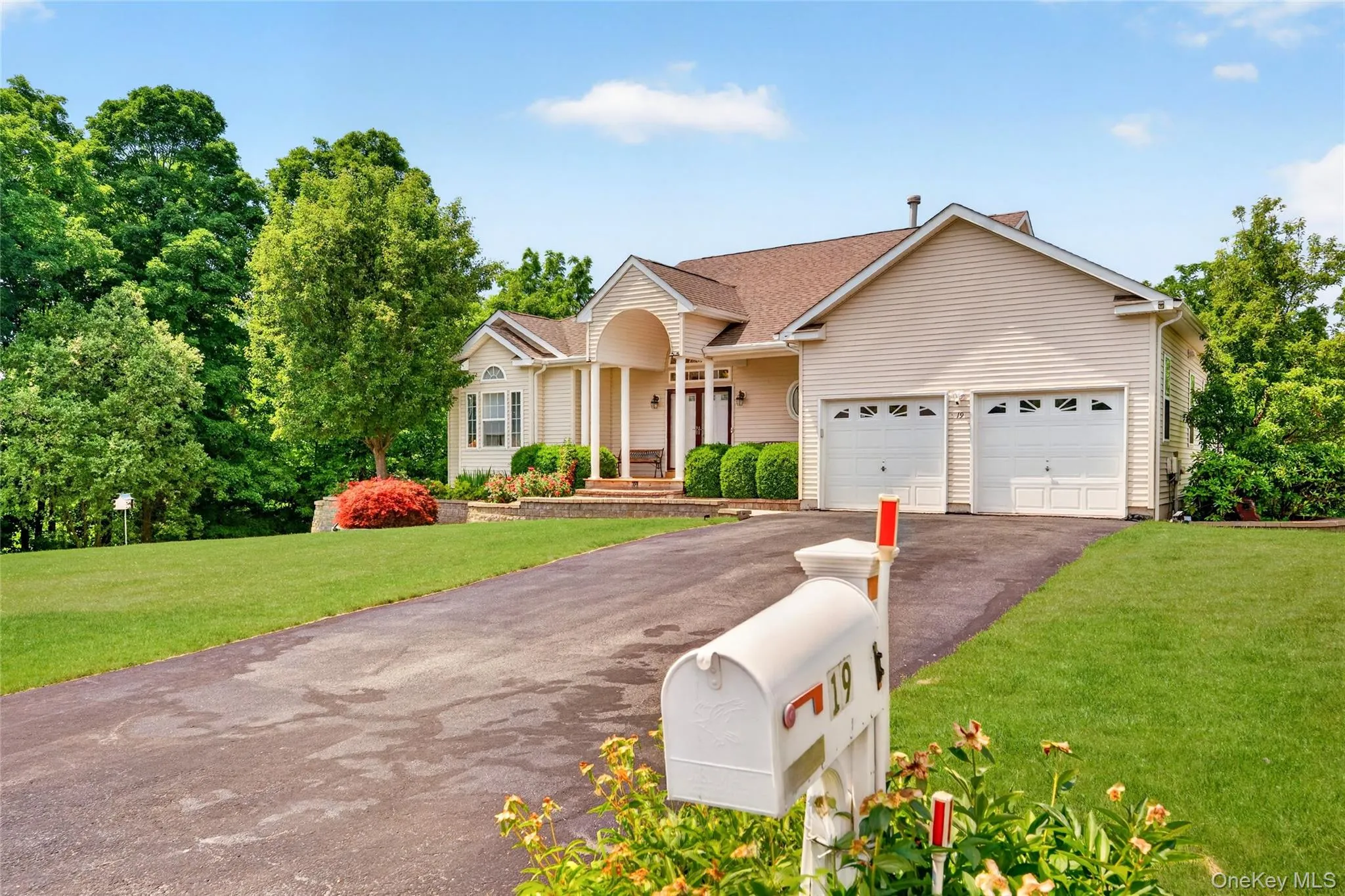 19 Ash Road, Fishkill, NY, 5 Bedrooms Bedrooms, 9 Rooms Rooms,3 BathroomsBathrooms,Residential,For Rent,Ash,0,1013146 19 Ash Road, Fishkill, NY, 5 Bedrooms Bedrooms, 9 Rooms Rooms,3 BathroomsBathrooms,Residential,For Rent,Ash,0,1013146