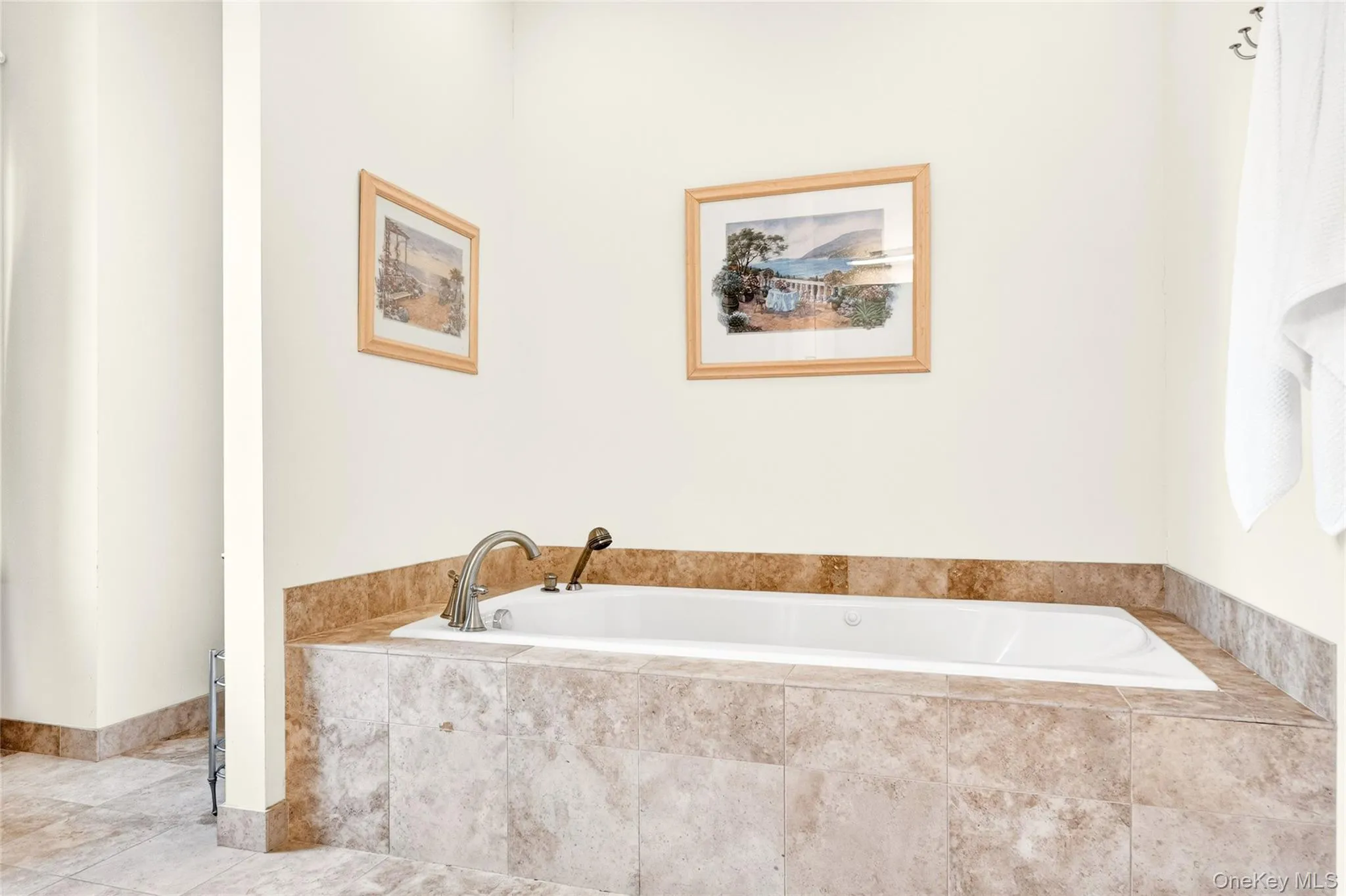 19 Ash Road, Fishkill, NY, 5 Bedrooms Bedrooms, 9 Rooms Rooms,3 BathroomsBathrooms,Residential,For Rent,Ash,0,1013146 19 Ash Road, Fishkill, NY, 5 Bedrooms Bedrooms, 9 Rooms Rooms,3 BathroomsBathrooms,Residential,For Rent,Ash,0,1013146