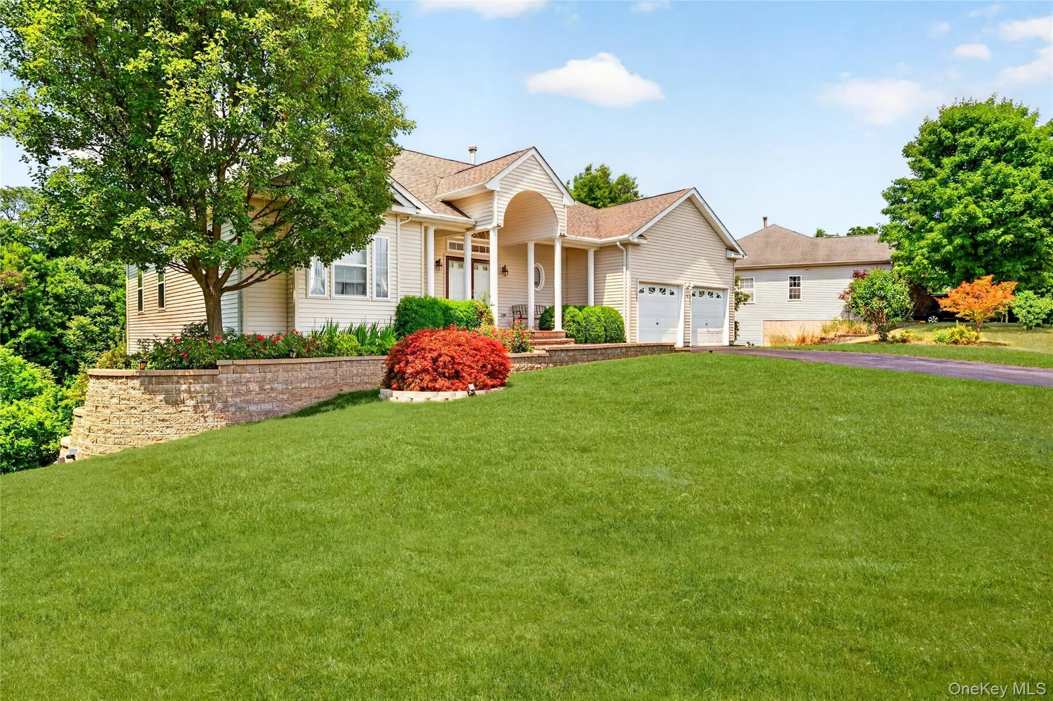 19 Ash Road, Fishkill, NY, 5 Bedrooms Bedrooms, 9 Rooms Rooms,3 BathroomsBathrooms,Residential,For Rent,Ash,0,1013146 19 Ash Road, Fishkill, NY, 5 Bedrooms Bedrooms, 9 Rooms Rooms,3 BathroomsBathrooms,Residential,For Rent,Ash,0,1013146