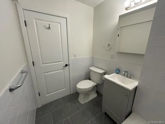 Brand New Bathroom with Kohler Fixtures Brand New Bathroom with Kohler Fixtures