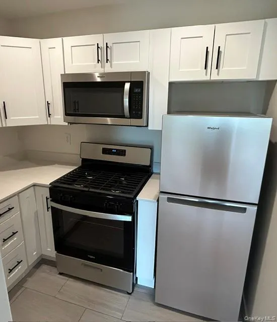 671 Bronx River Road, Yonkers, NY, 1 Bedroom Bedrooms, 3 Rooms Rooms,1 BathroomBathrooms,Residential,For Rent,Bronx River,0,1013147 671 Bronx River Road, Yonkers, NY, 1 Bedroom Bedrooms, 3 Rooms Rooms,1 BathroomBathrooms,Residential,For Rent,Bronx River,0,1013147
