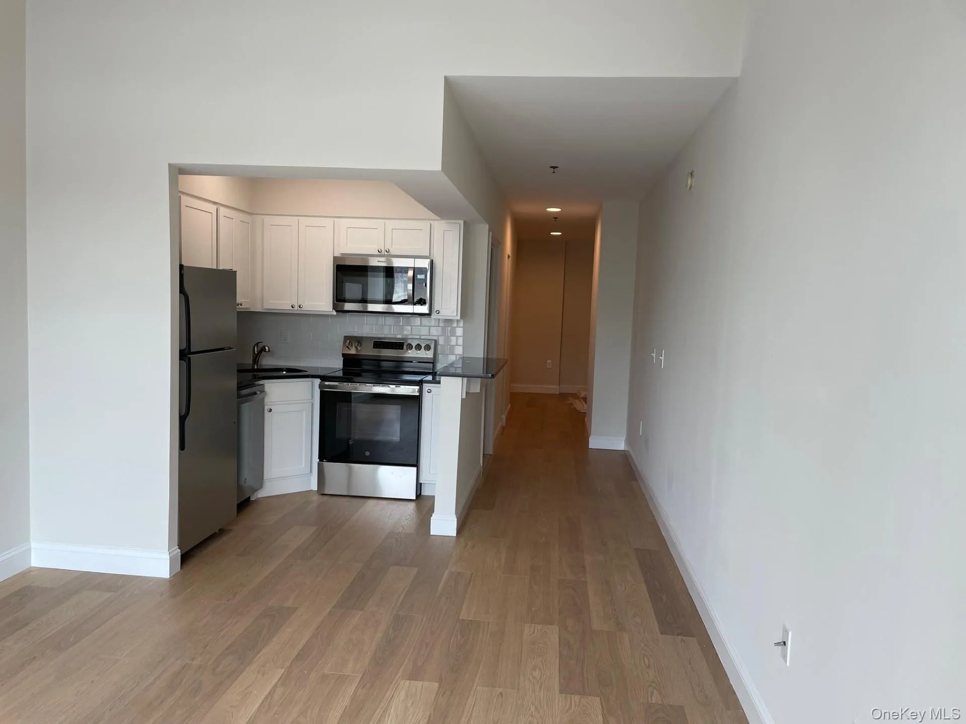 100 New Roc City Place, New Rochelle, NY, 1 Room Rooms,1 BathroomBathrooms,Residential Lease,For Rent,New Roc City,0,1013151 100 New Roc City Place, New Rochelle, NY, 1 Room Rooms,1 BathroomBathrooms,Residential Lease,For Rent,New Roc City,0,1013151