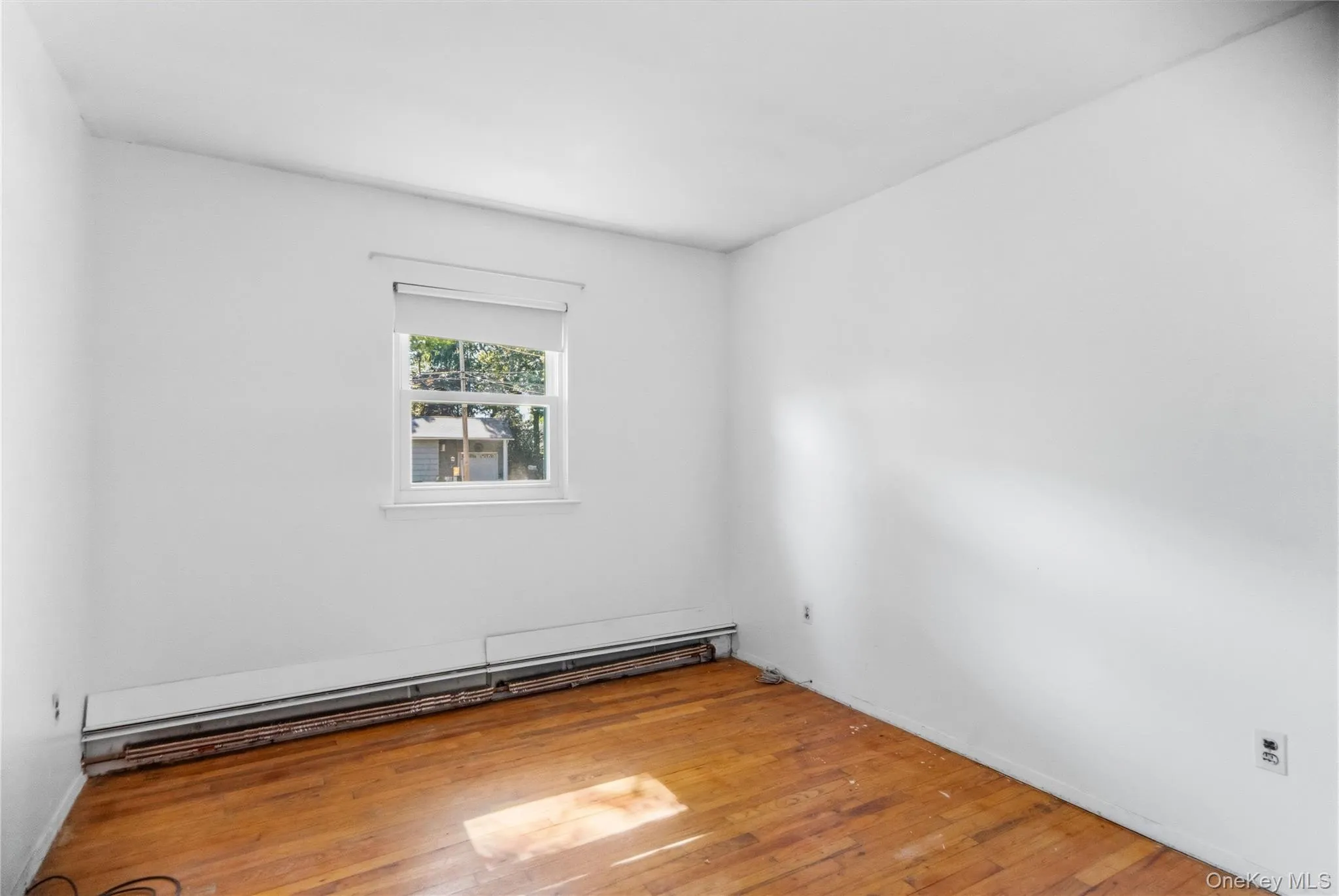 35 Corbin Avenue, Brookhaven, NY, 3 Bedrooms Bedrooms, 7 Rooms Rooms,2 BathroomsBathrooms,Residential,For Rent,Corbin,0,1013152 35 Corbin Avenue, Brookhaven, NY, 3 Bedrooms Bedrooms, 7 Rooms Rooms,2 BathroomsBathrooms,Residential,For Rent,Corbin,0,1013152