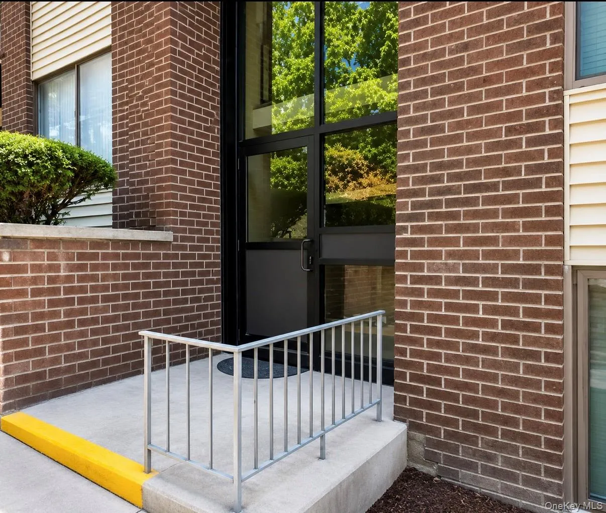 396 Country Club Lane, Haverstraw, NY, 2 Bedrooms Bedrooms, 5 Rooms Rooms,1 BathroomBathrooms,Residential,For Rent,Country Club,0,1013155 396 Country Club Lane, Haverstraw, NY, 2 Bedrooms Bedrooms, 5 Rooms Rooms,1 BathroomBathrooms,Residential,For Rent,Country Club,0,1013155