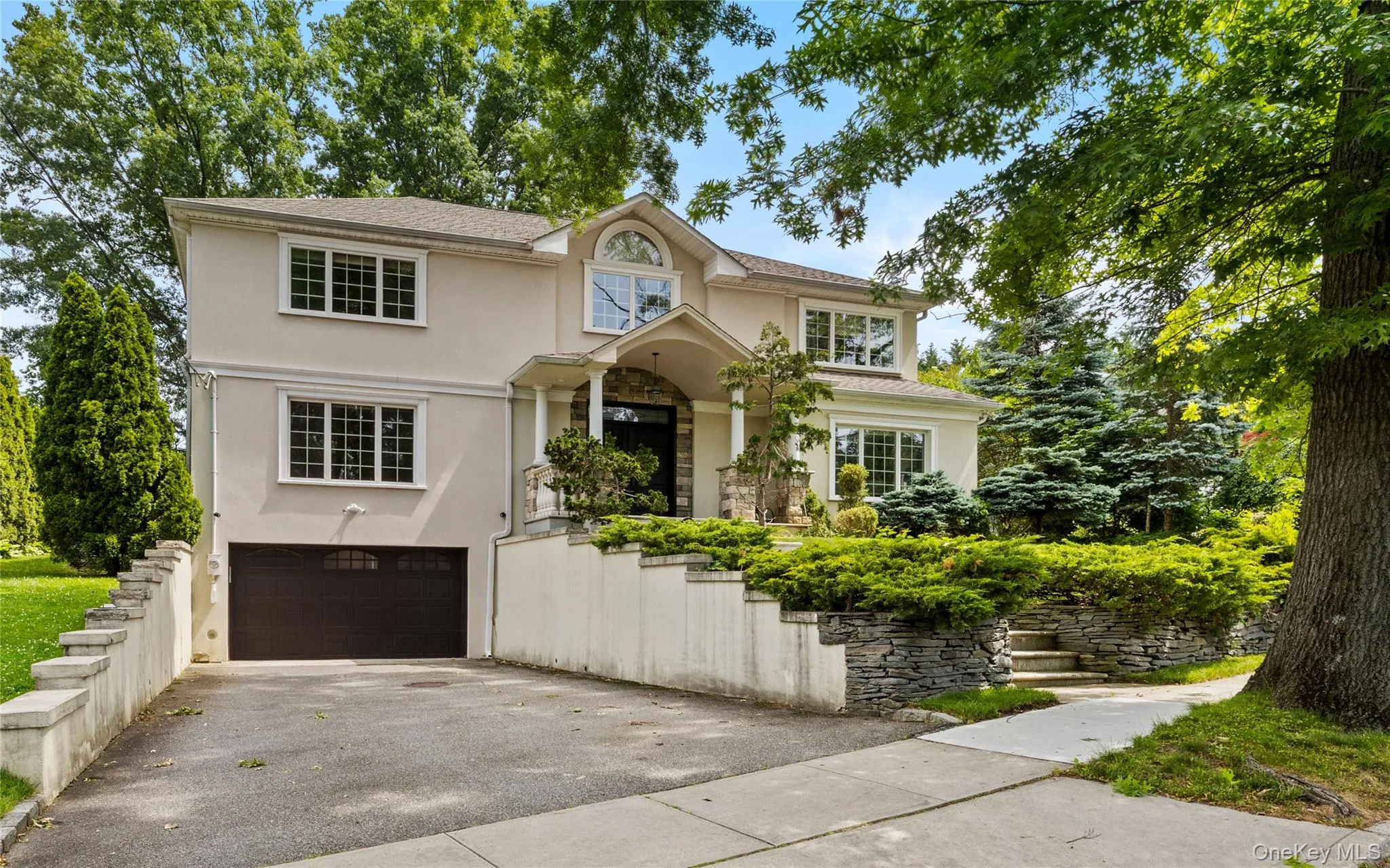 25 Bay Driveway, North Hempstead, NY, 4 Bedrooms Bedrooms, 11 Rooms Rooms,4 BathroomsBathrooms,Residential Lease,For Rent,Bay Driveway,0,1013164 25 Bay Driveway, North Hempstead, NY, 4 Bedrooms Bedrooms, 11 Rooms Rooms,4 BathroomsBathrooms,Residential Lease,For Rent,Bay Driveway,0,1013164