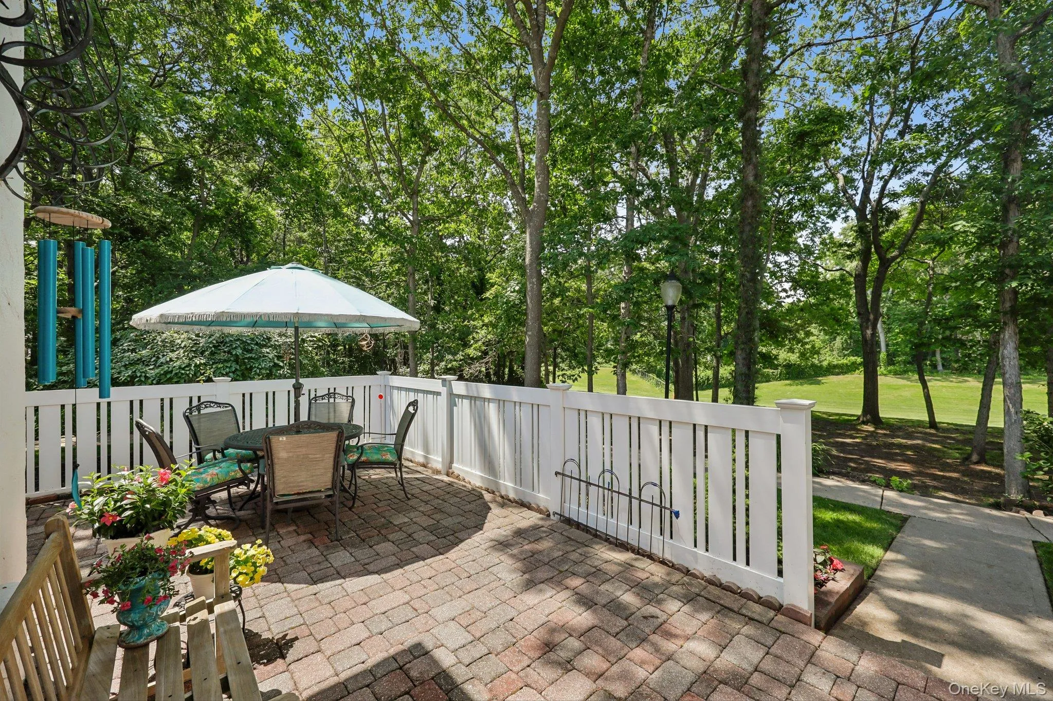 Privacy plus view of 6th hole on course Fully fenced Privacy plus view of 6th hole on course Fully fenced