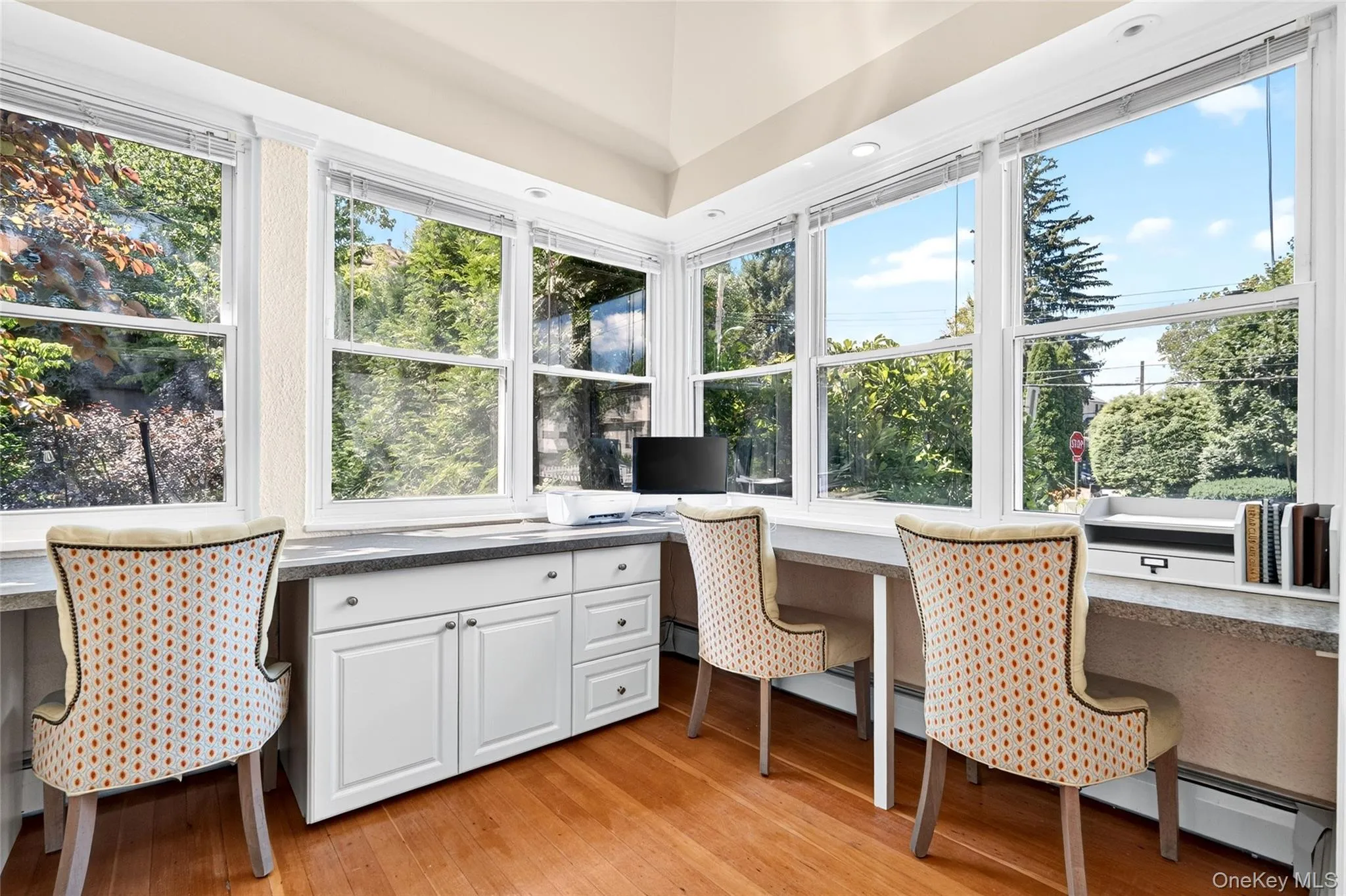 2 Stewart Avenue, Eastchester, NY, 3 Bedrooms Bedrooms, 6 Rooms Rooms,2 BathroomsBathrooms,Residential,For Rent,Stewart,0,1013172 2 Stewart Avenue, Eastchester, NY, 3 Bedrooms Bedrooms, 6 Rooms Rooms,2 BathroomsBathrooms,Residential,For Rent,Stewart,0,1013172