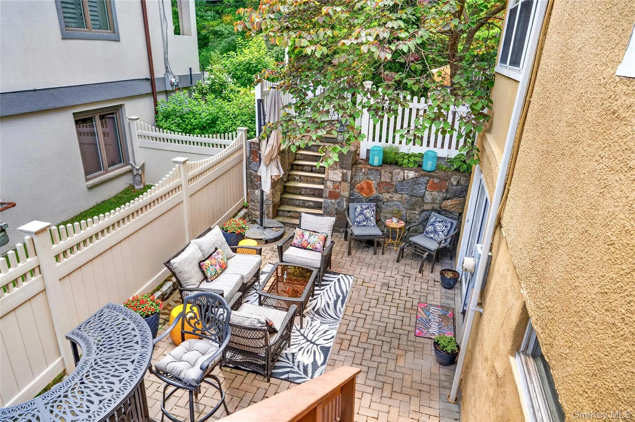 2 Stewart Avenue, Eastchester, NY, 3 Bedrooms Bedrooms, 6 Rooms Rooms,2 BathroomsBathrooms,Residential,For Rent,Stewart,0,1013172 2 Stewart Avenue, Eastchester, NY, 3 Bedrooms Bedrooms, 6 Rooms Rooms,2 BathroomsBathrooms,Residential,For Rent,Stewart,0,1013172