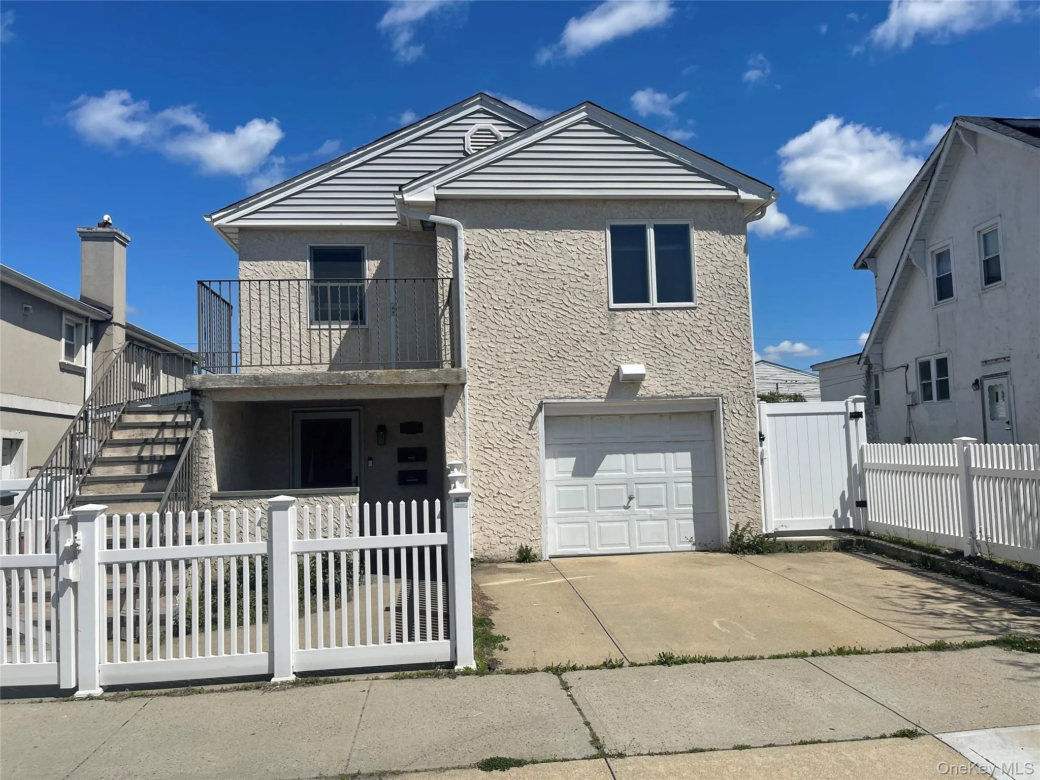 521 Broadway, Long Beach, NY, 3 Bedrooms Bedrooms, 6 Rooms Rooms,2 BathroomsBathrooms,Residential Lease,For Rent,Broadway,0,1013176 521 Broadway, Long Beach, NY, 3 Bedrooms Bedrooms, 6 Rooms Rooms,2 BathroomsBathrooms,Residential Lease,For Rent,Broadway,0,1013176