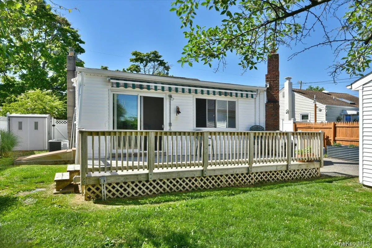 11 Glenda Drive, West Babylon, NY, 2 Bedrooms Bedrooms, 6 Rooms Rooms,1 BathroomBathrooms,Residential,For Rent,Glenda,0,1013177 11 Glenda Drive, West Babylon, NY, 2 Bedrooms Bedrooms, 6 Rooms Rooms,1 BathroomBathrooms,Residential,For Rent,Glenda,0,1013177