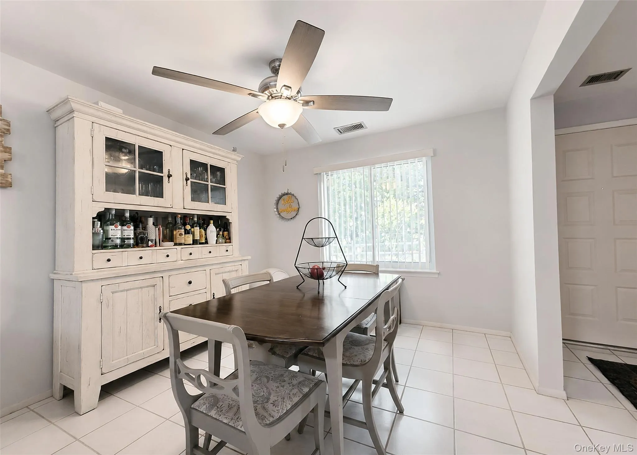 937 Skyline Drive, Brookhaven, NY, 2 Bedrooms Bedrooms, 7 Rooms Rooms,2 BathroomsBathrooms,Residential,For Rent,Skyline,0,1013180 937 Skyline Drive, Brookhaven, NY, 2 Bedrooms Bedrooms, 7 Rooms Rooms,2 BathroomsBathrooms,Residential,For Rent,Skyline,0,1013180